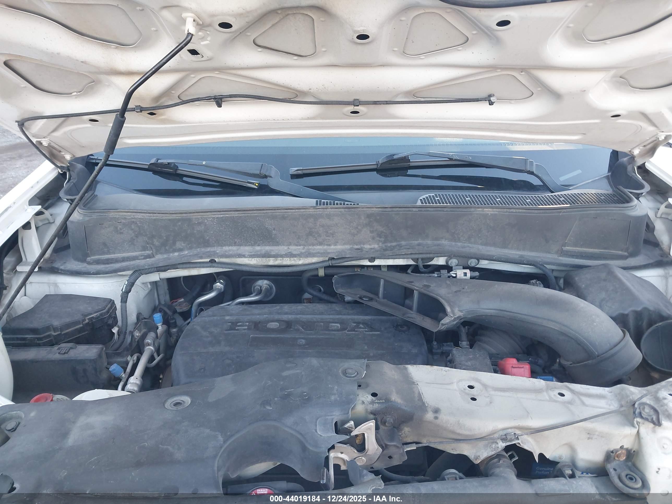 HONDA PILOT image 10