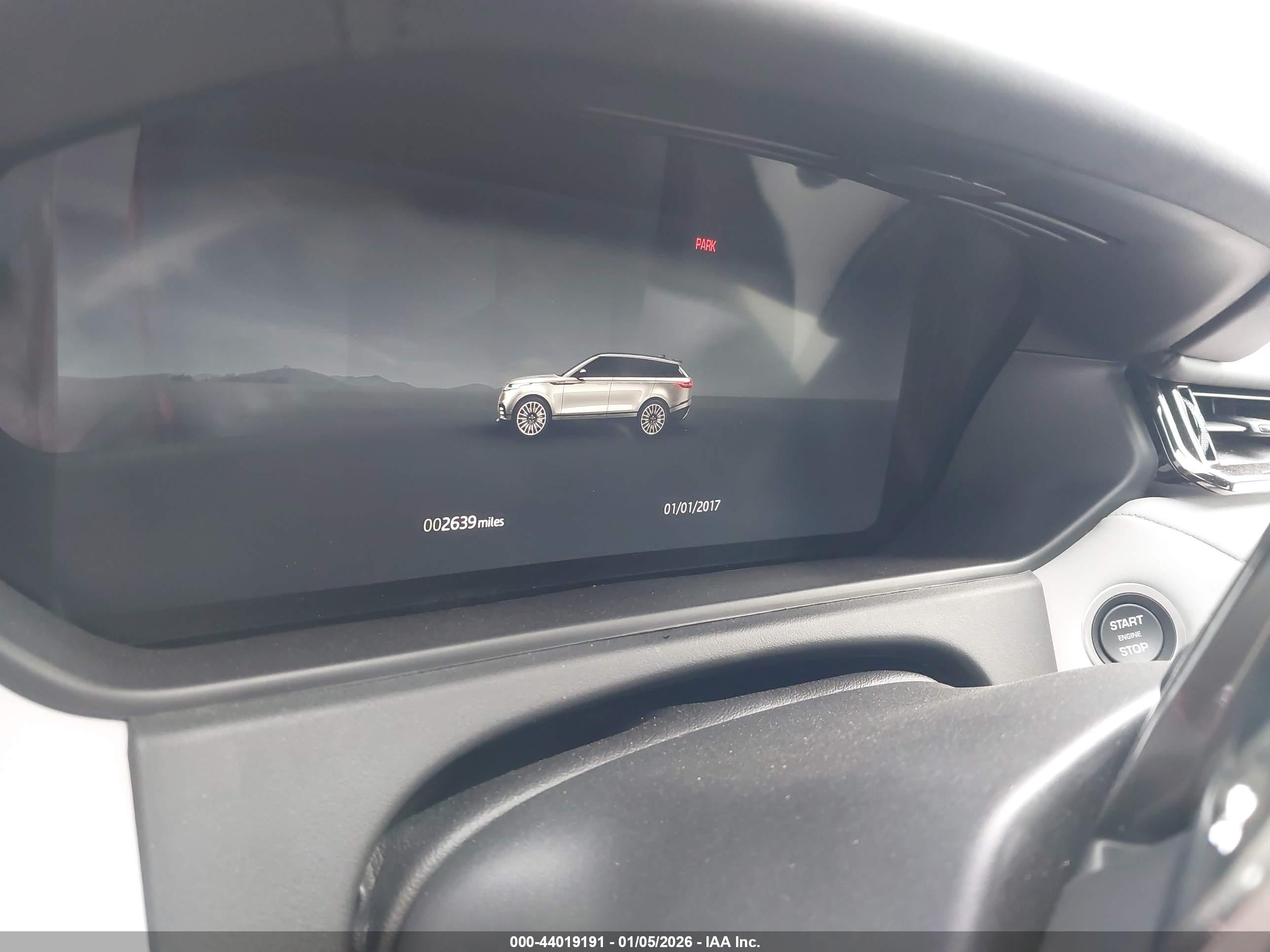 LAND ROVER image 7