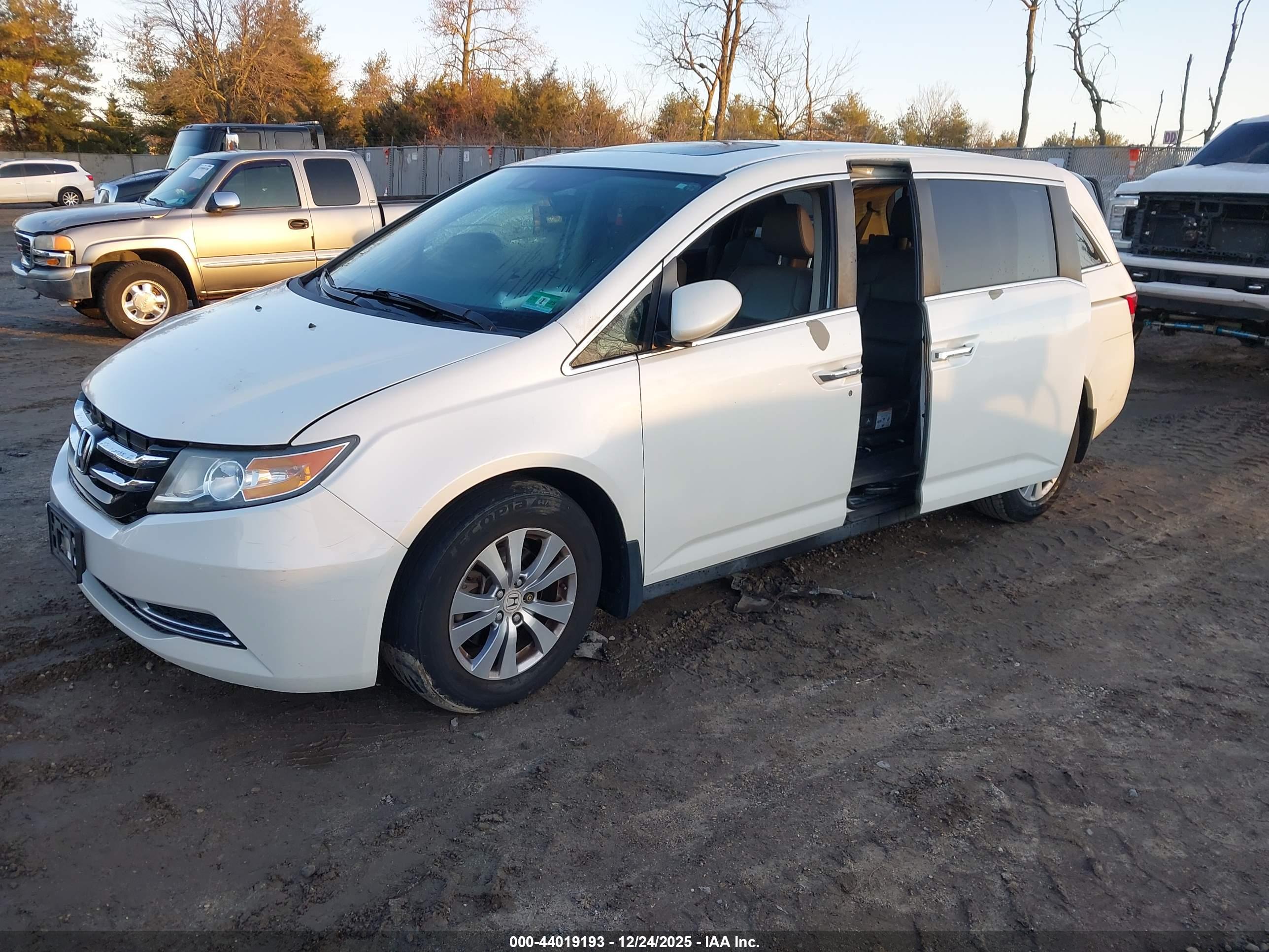 HONDA ODYSSEY image 2