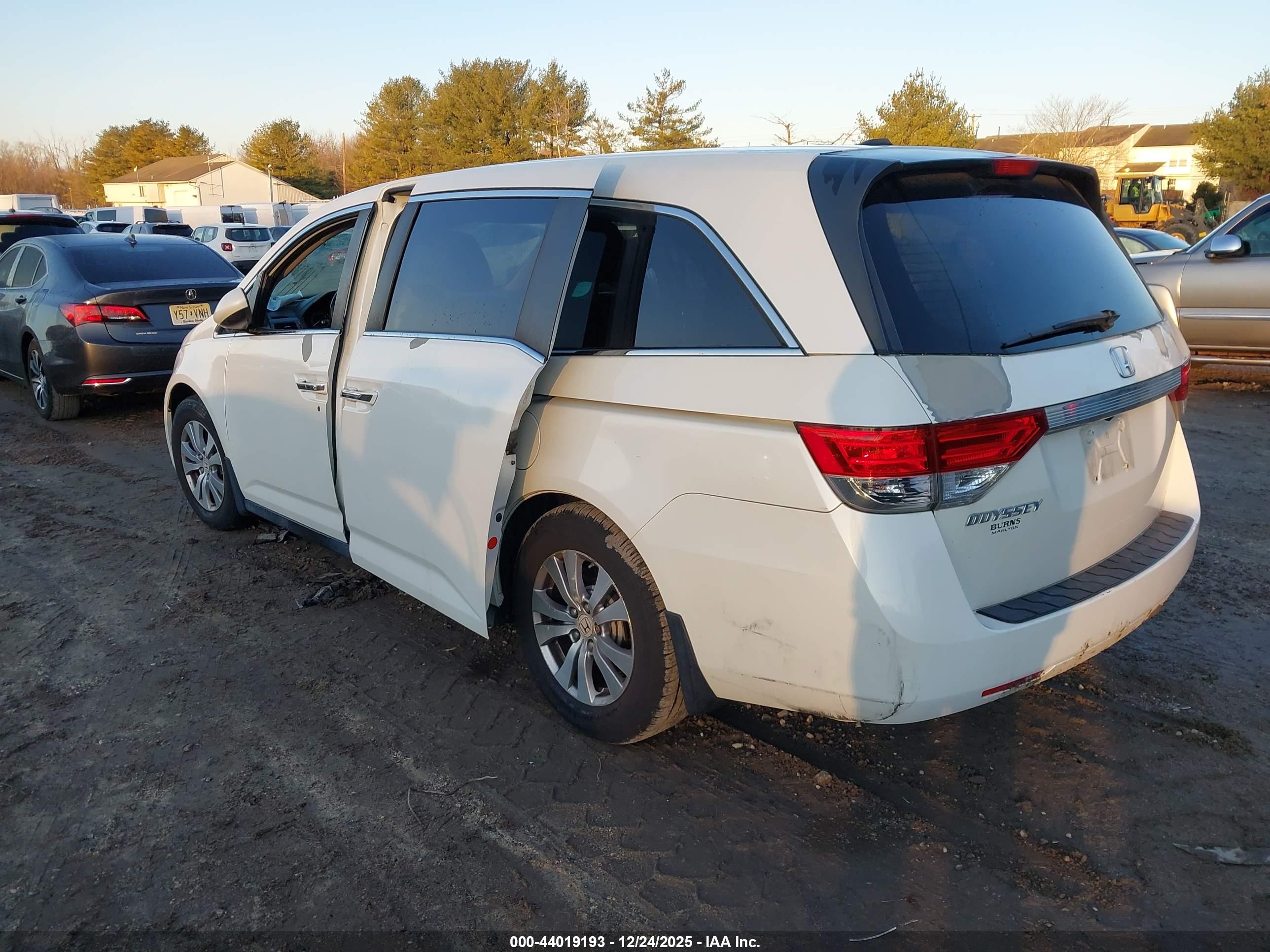 HONDA ODYSSEY image 3
