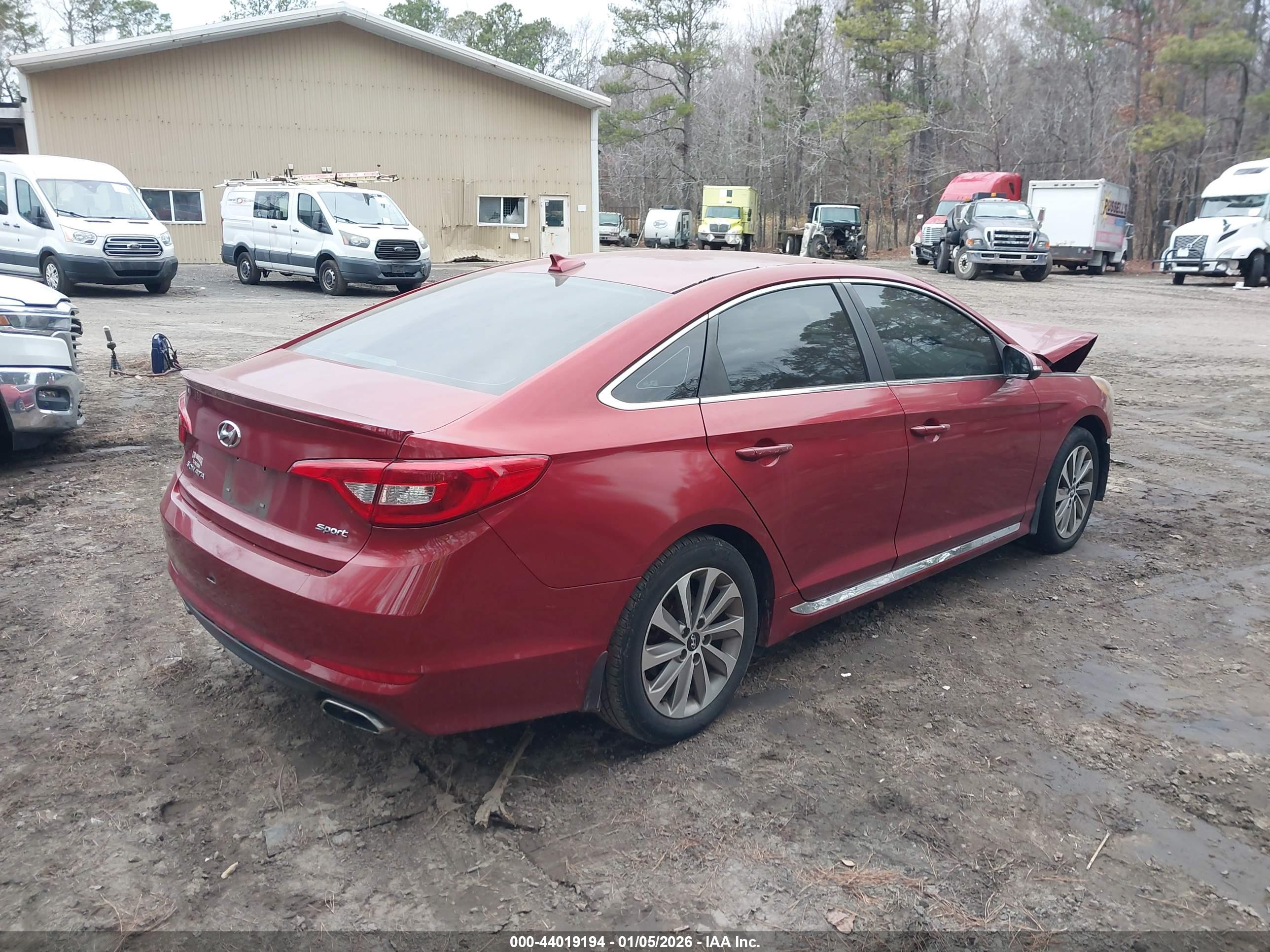 HYUNDAI SONATA image 4