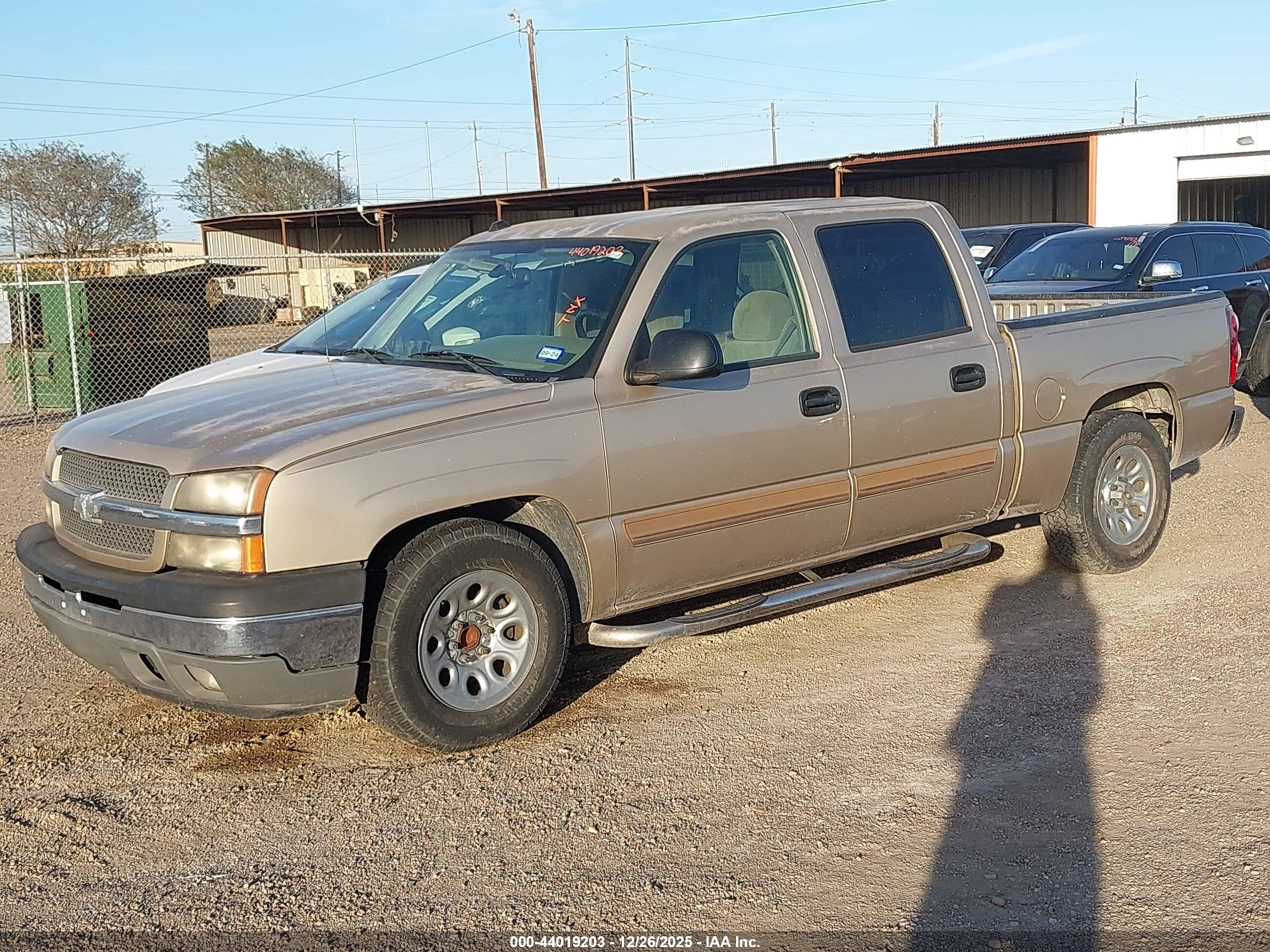 CHEVROLET SILVERADO image 2