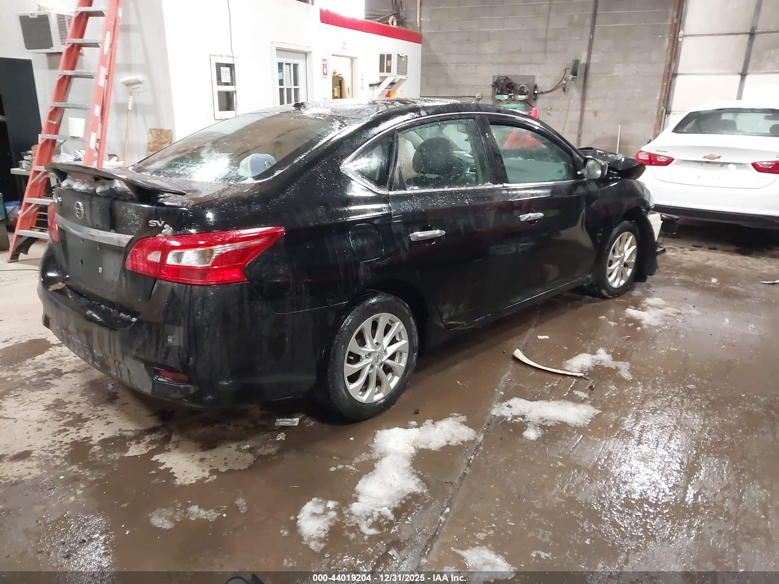 NISSAN SENTRA image 4