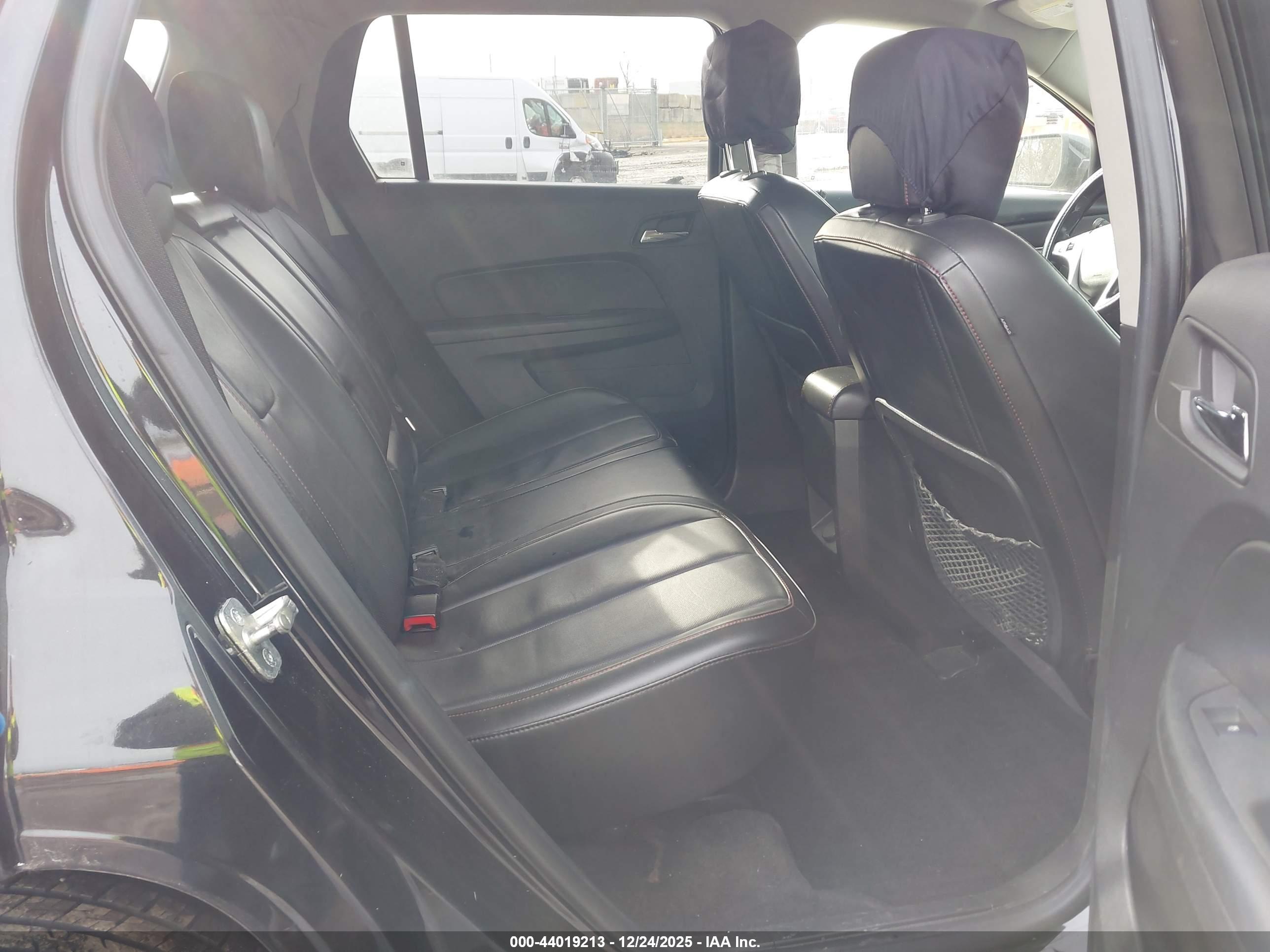 GMC TERRAIN image 8