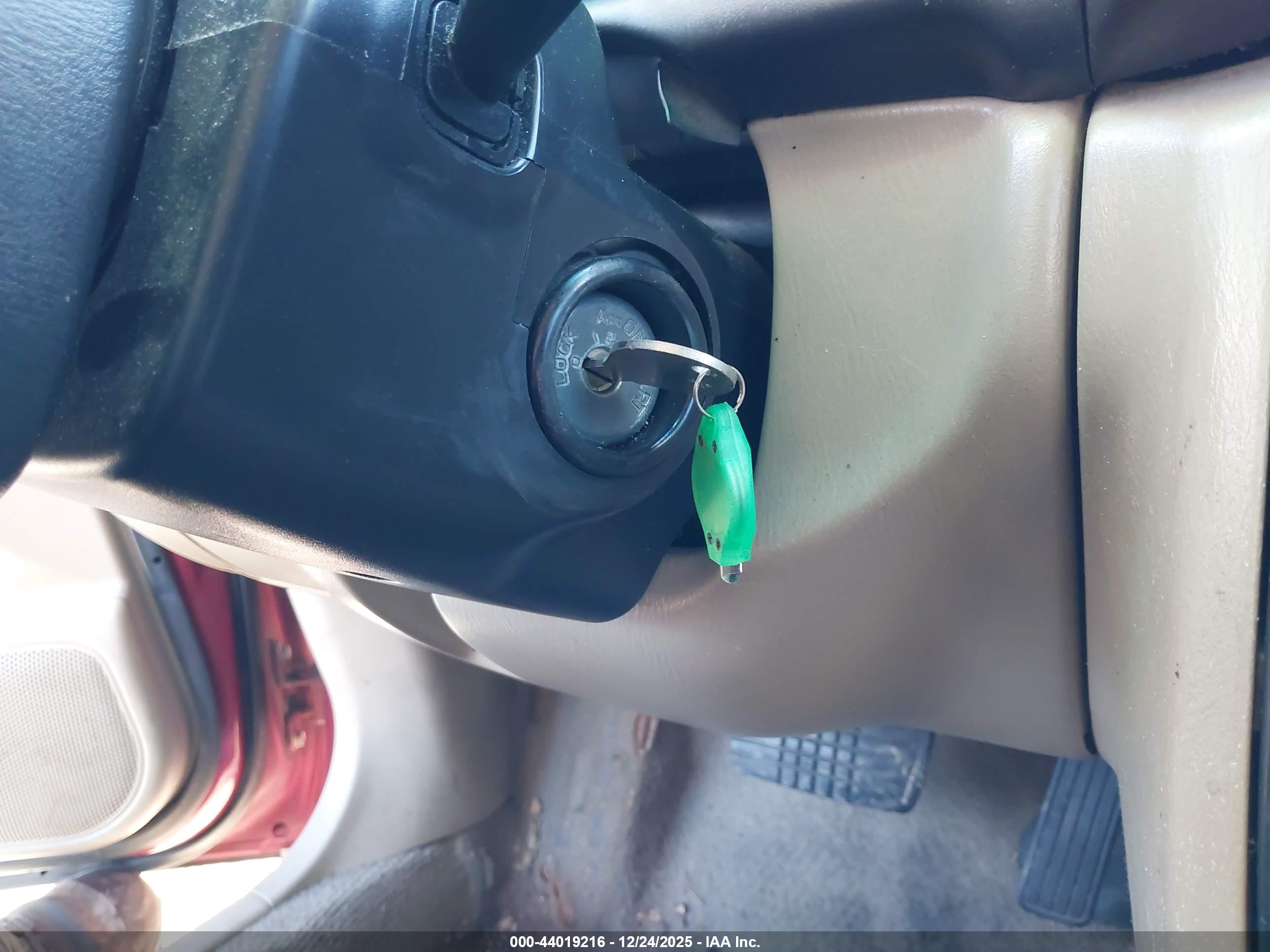 SUBARU FORESTER image 11