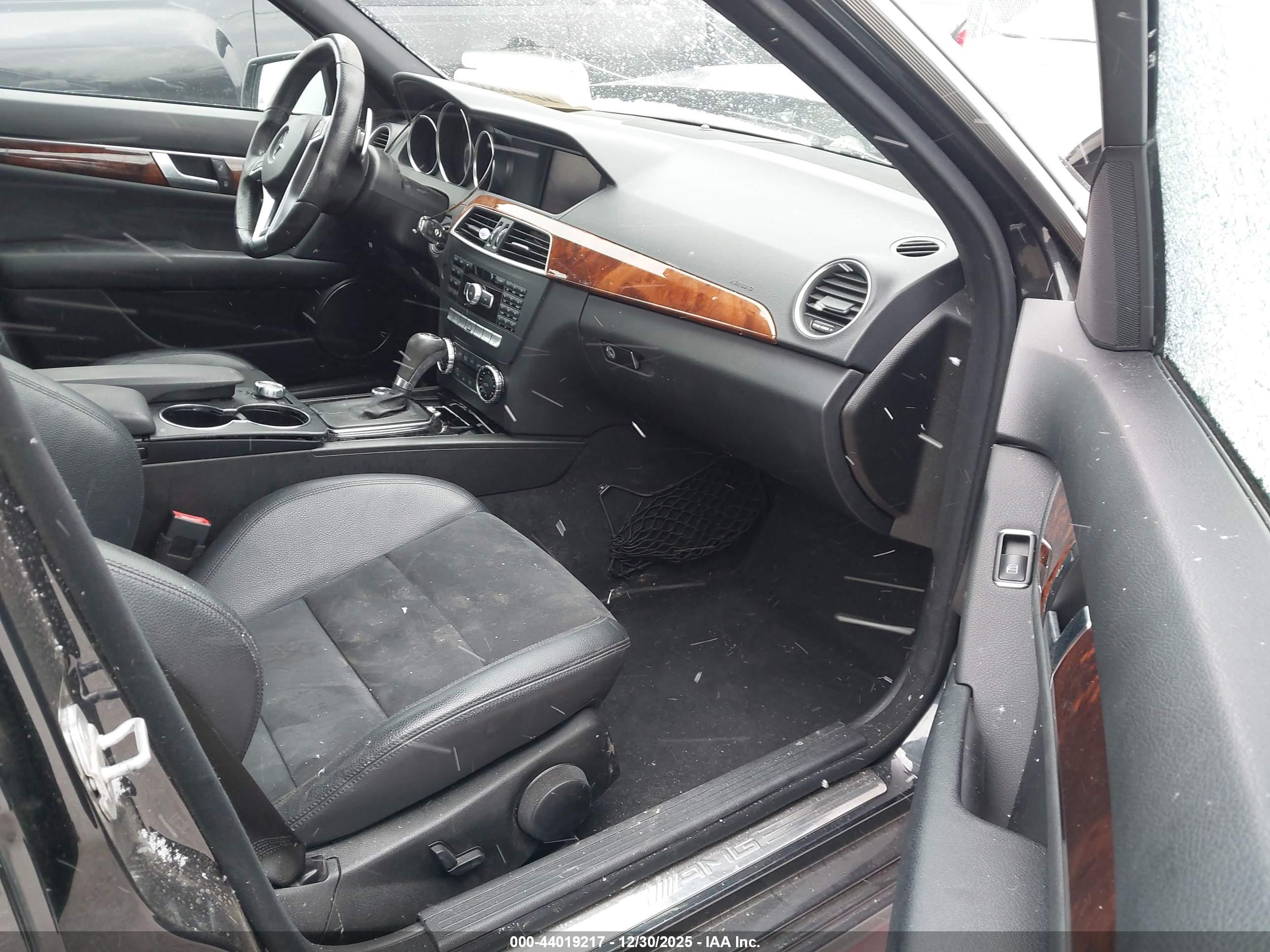 MERCEDES-BENZ C image 5