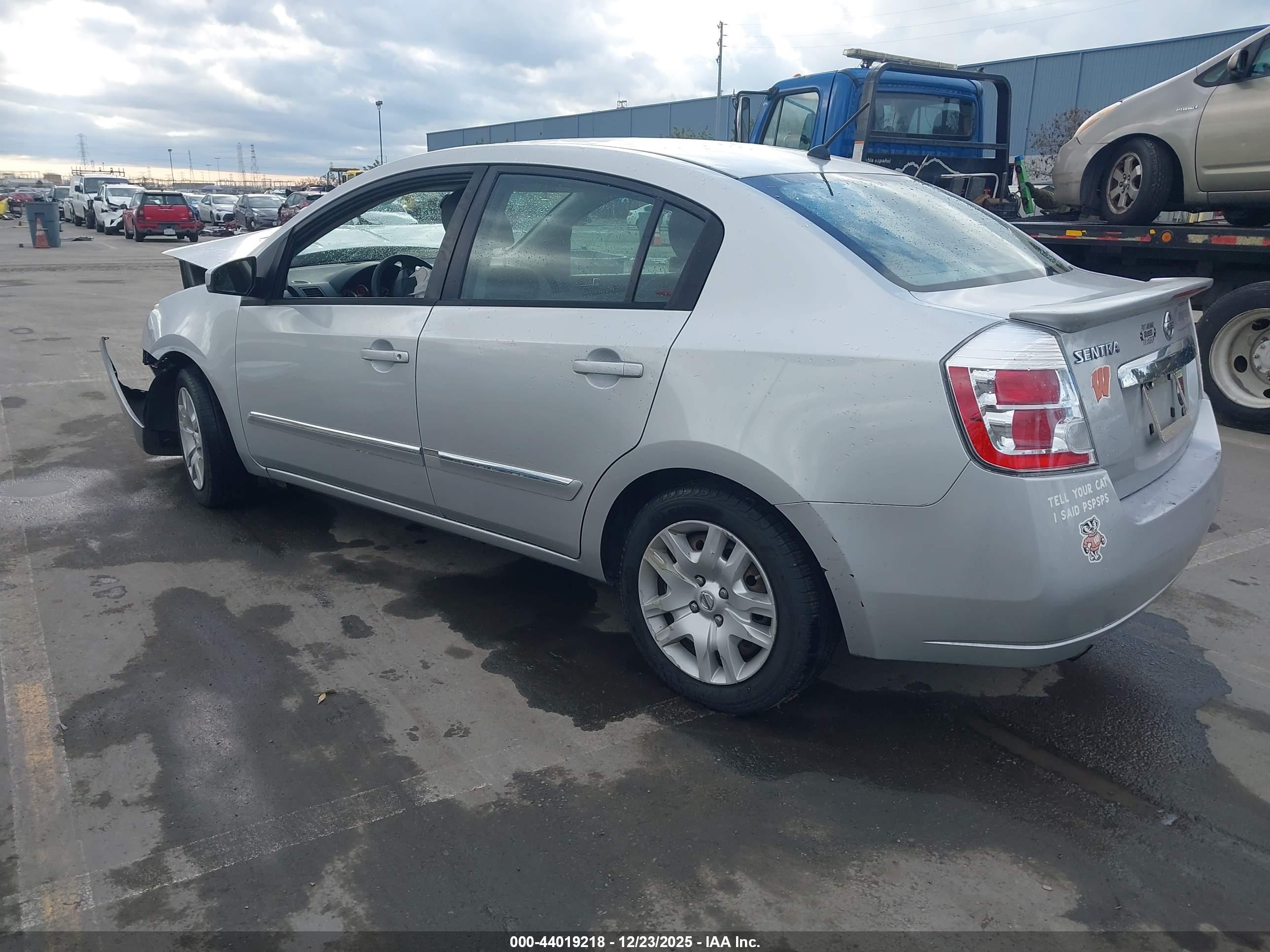 NISSAN SENTRA image 3