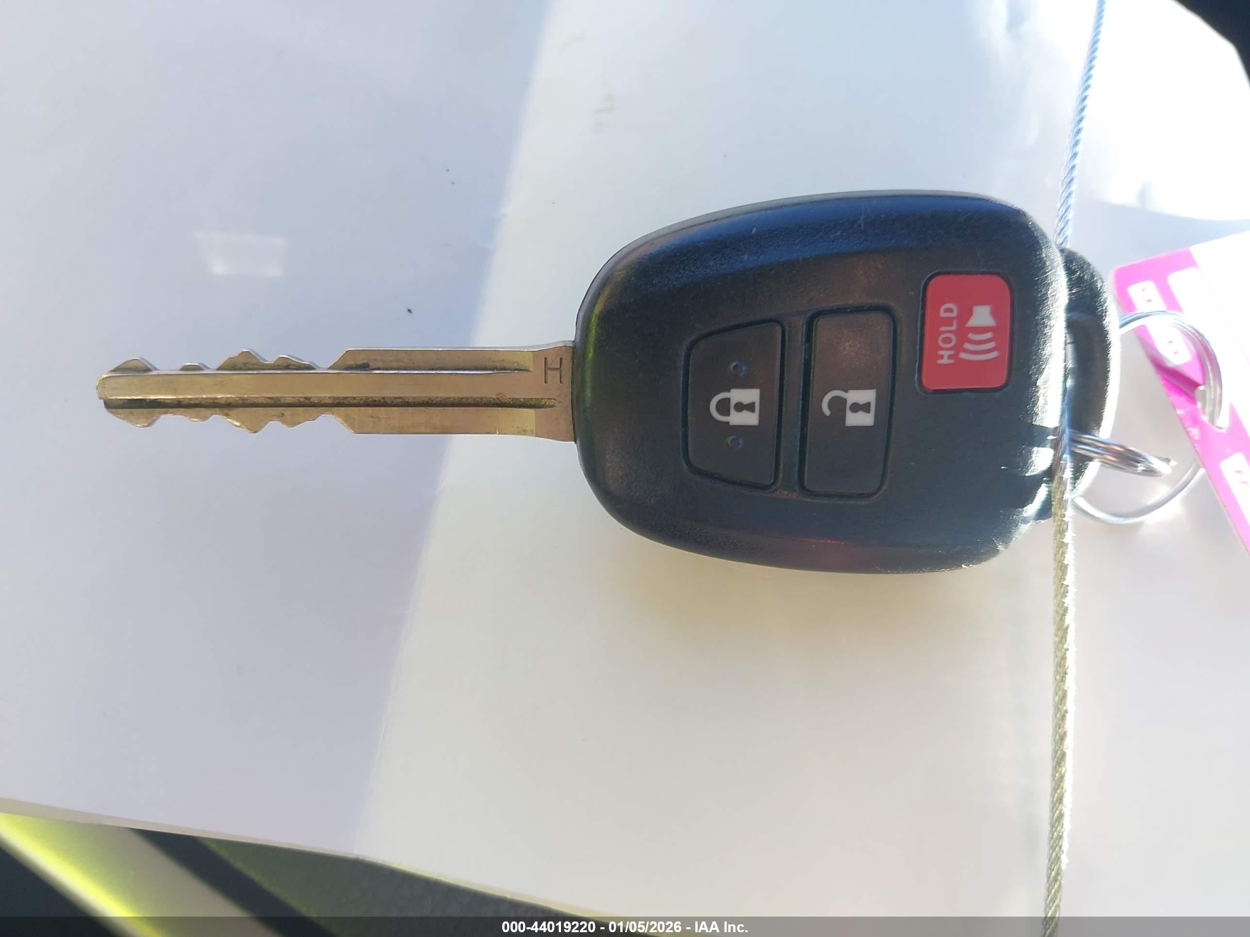 TOYOTA HIGHLANDER image 11