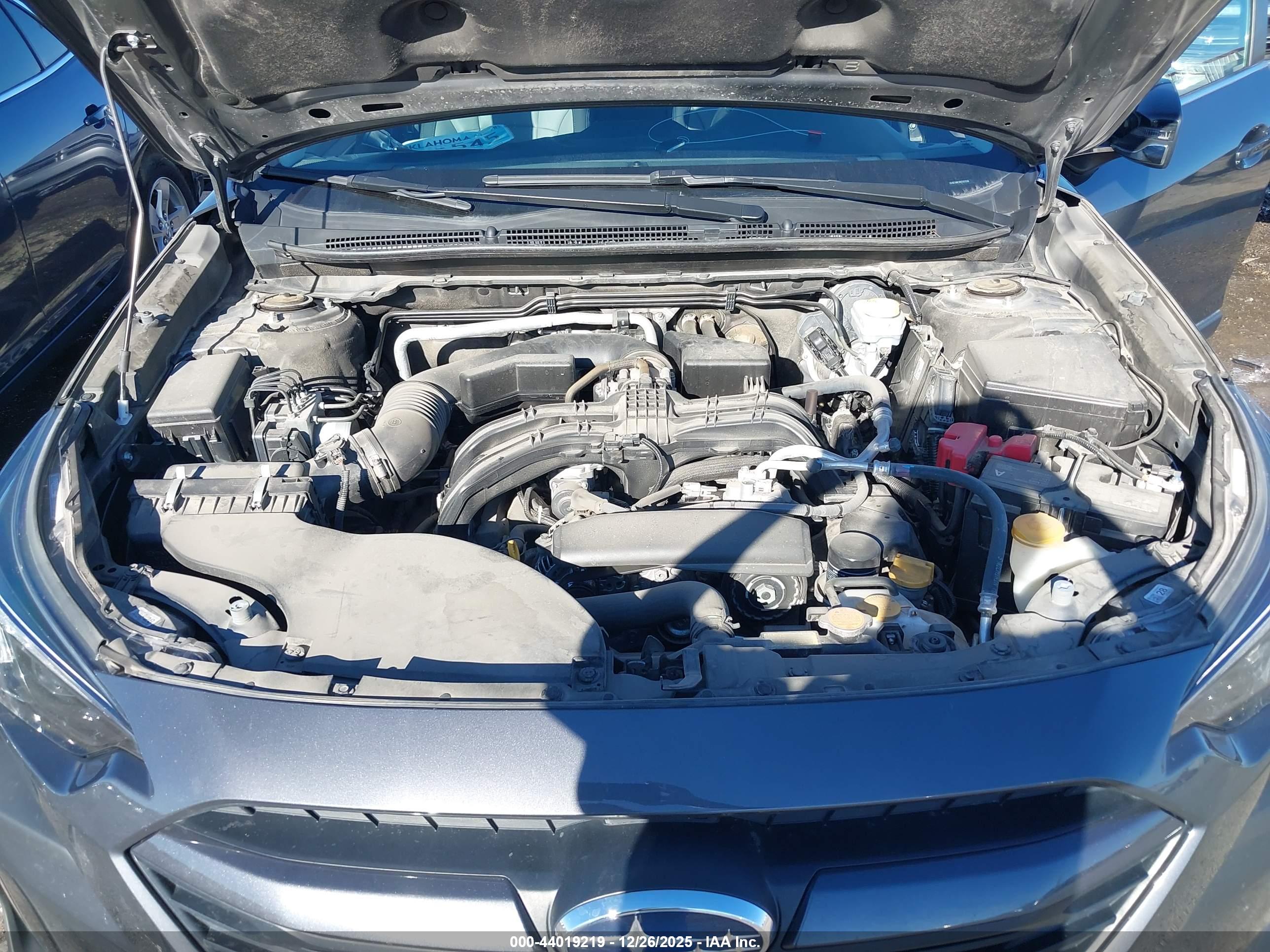 SUBARU OUTBACK image 10