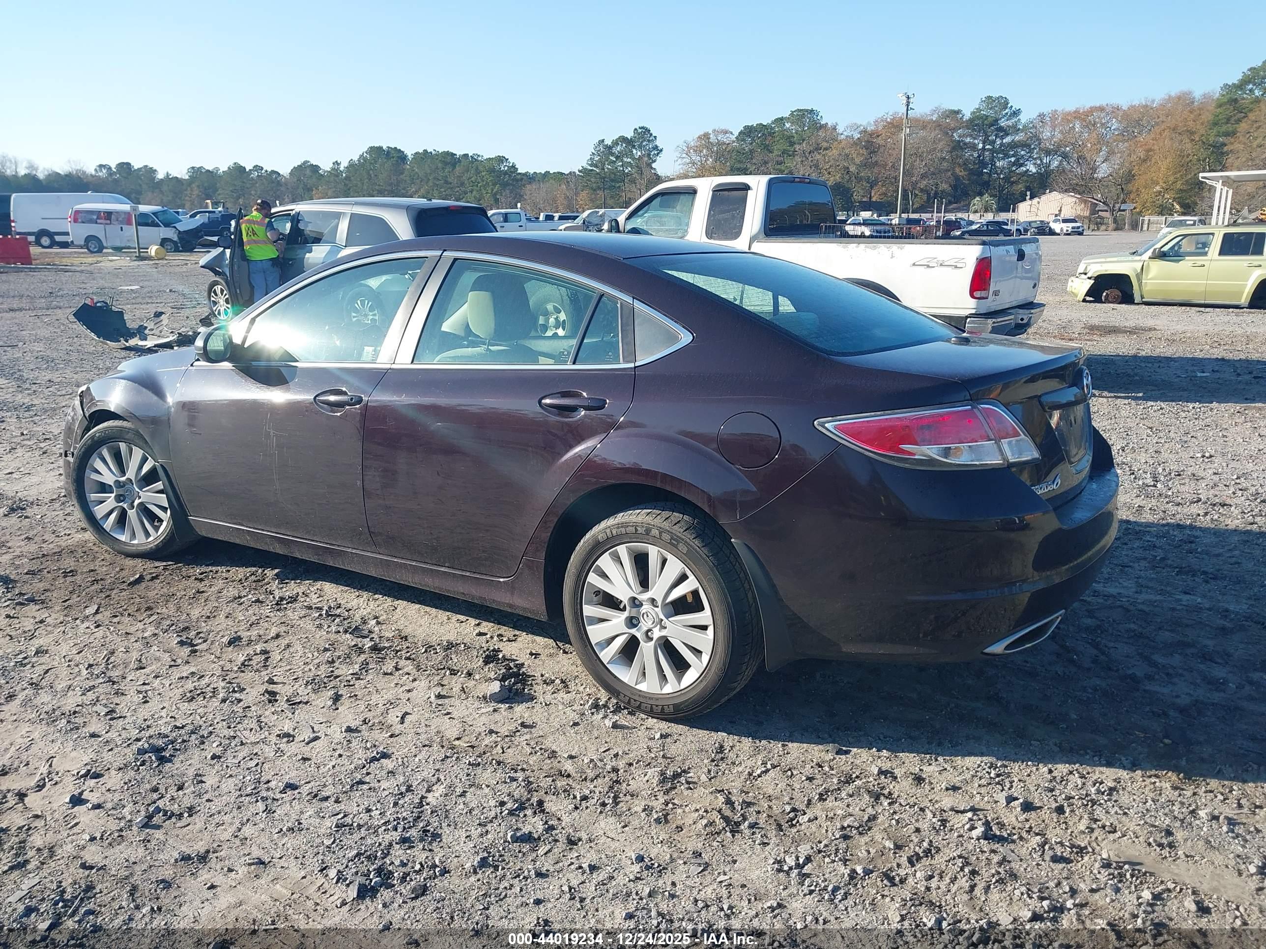 MAZDA MAZDA6 image 3
