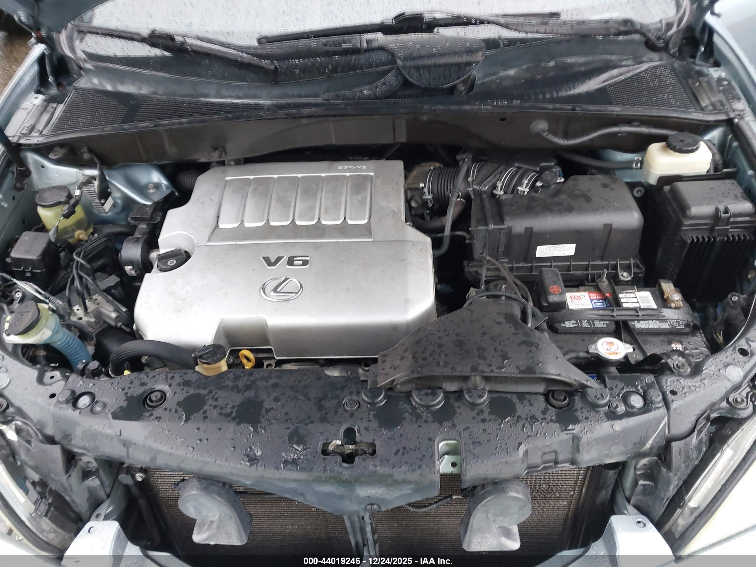 LEXUS RX image 10