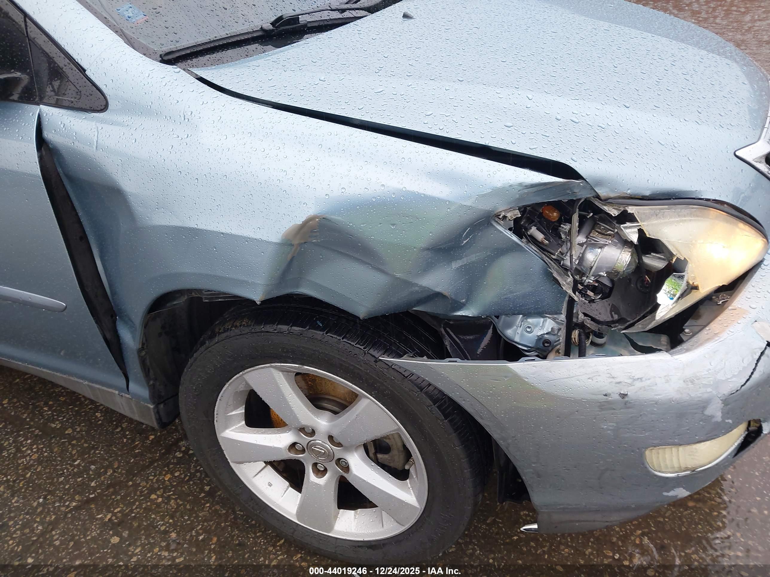 LEXUS RX image 6