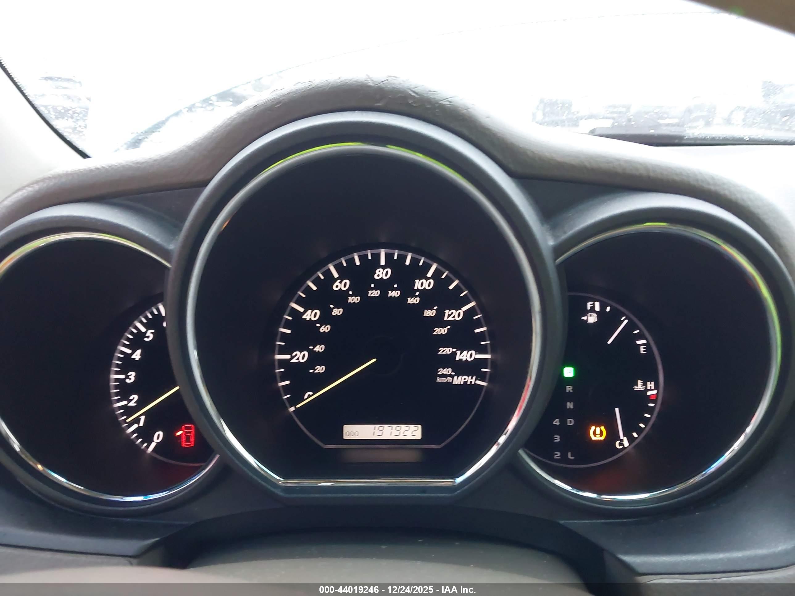 LEXUS RX image 7