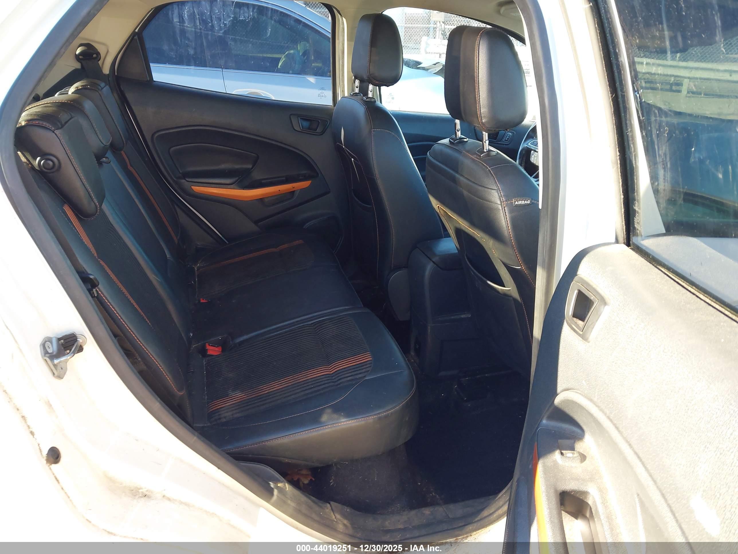 FORD ECOSPORT image 8