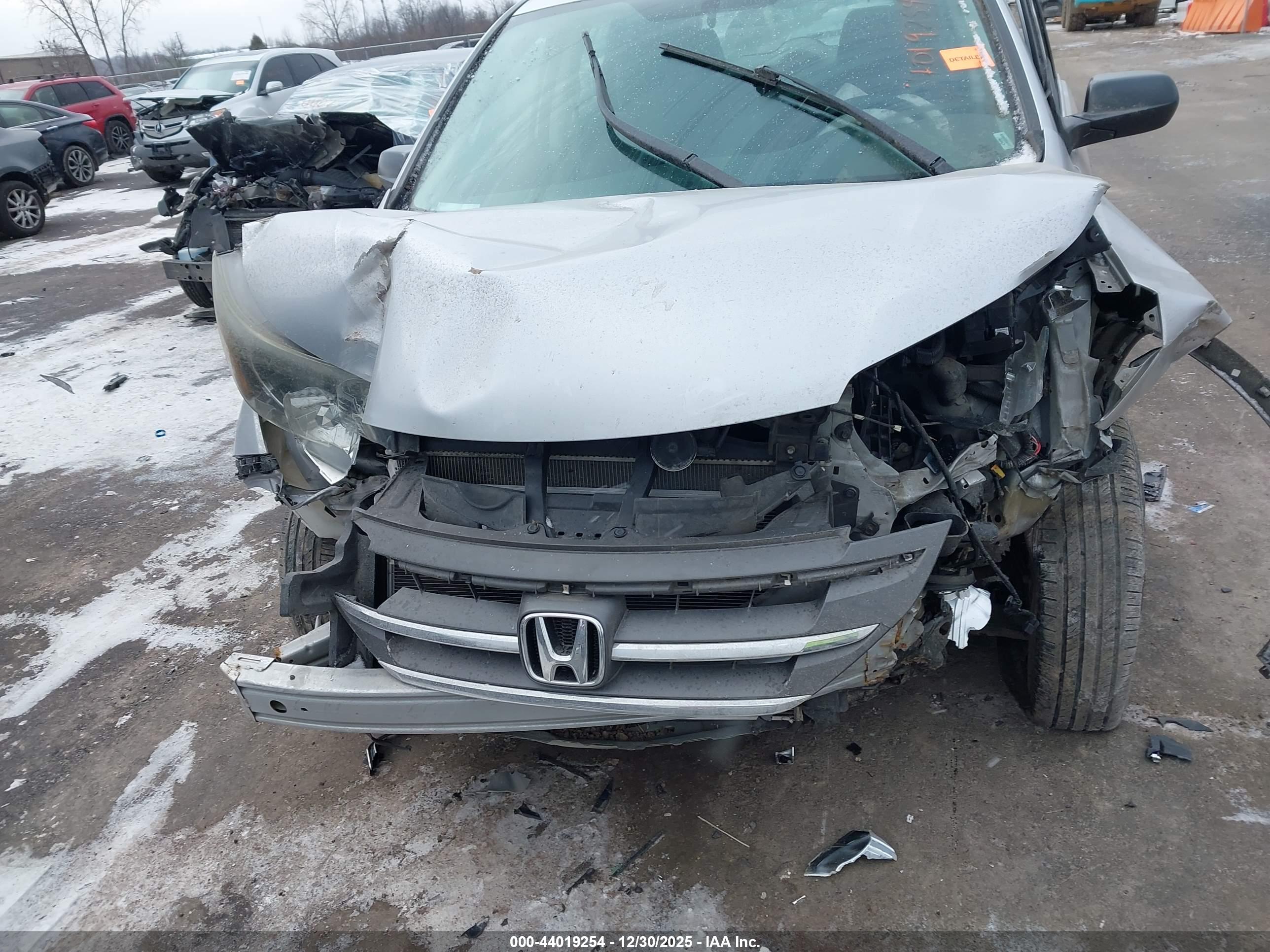 HONDA CR-V image 6