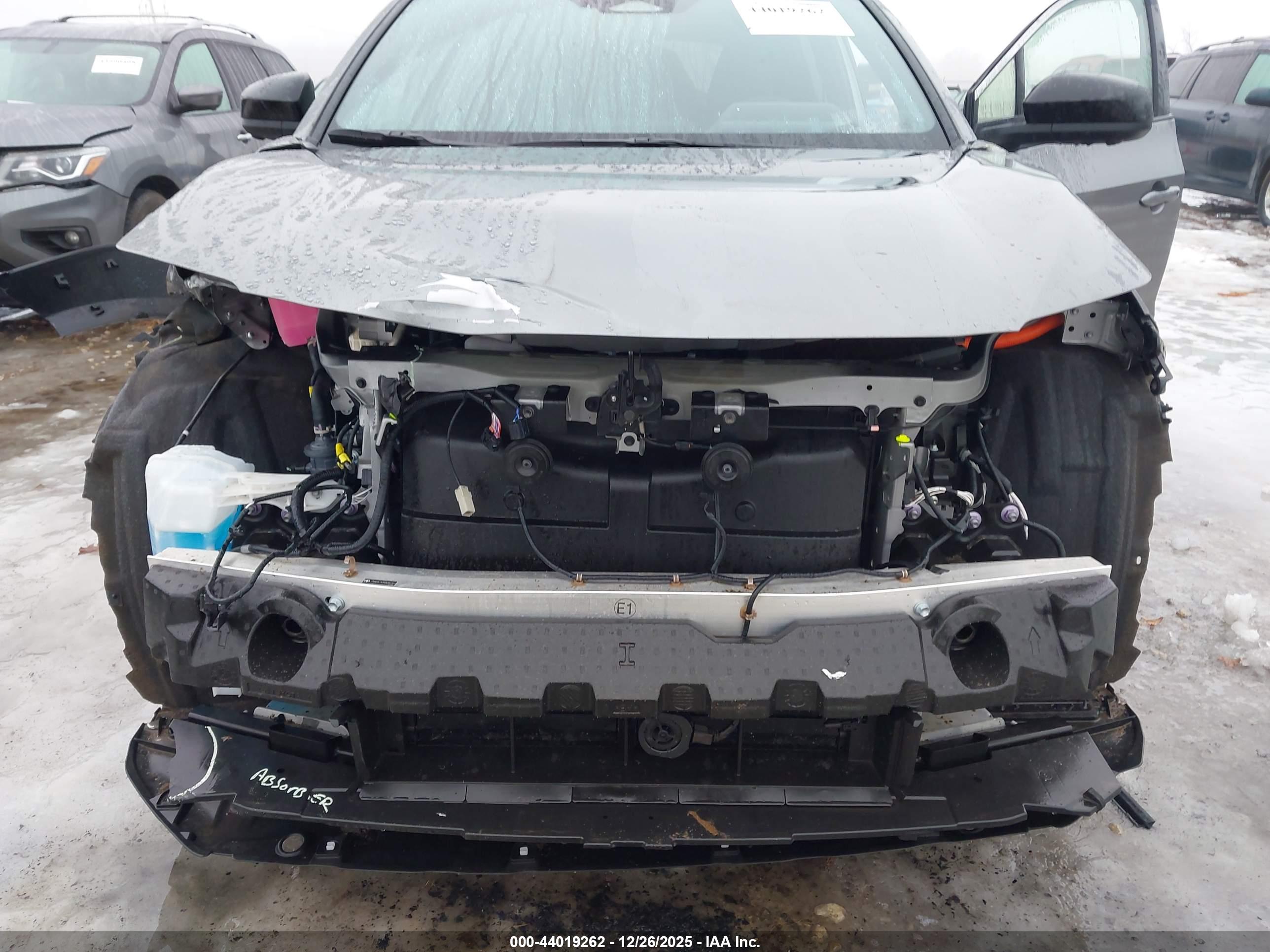 TOYOTA BZ4X image 6
