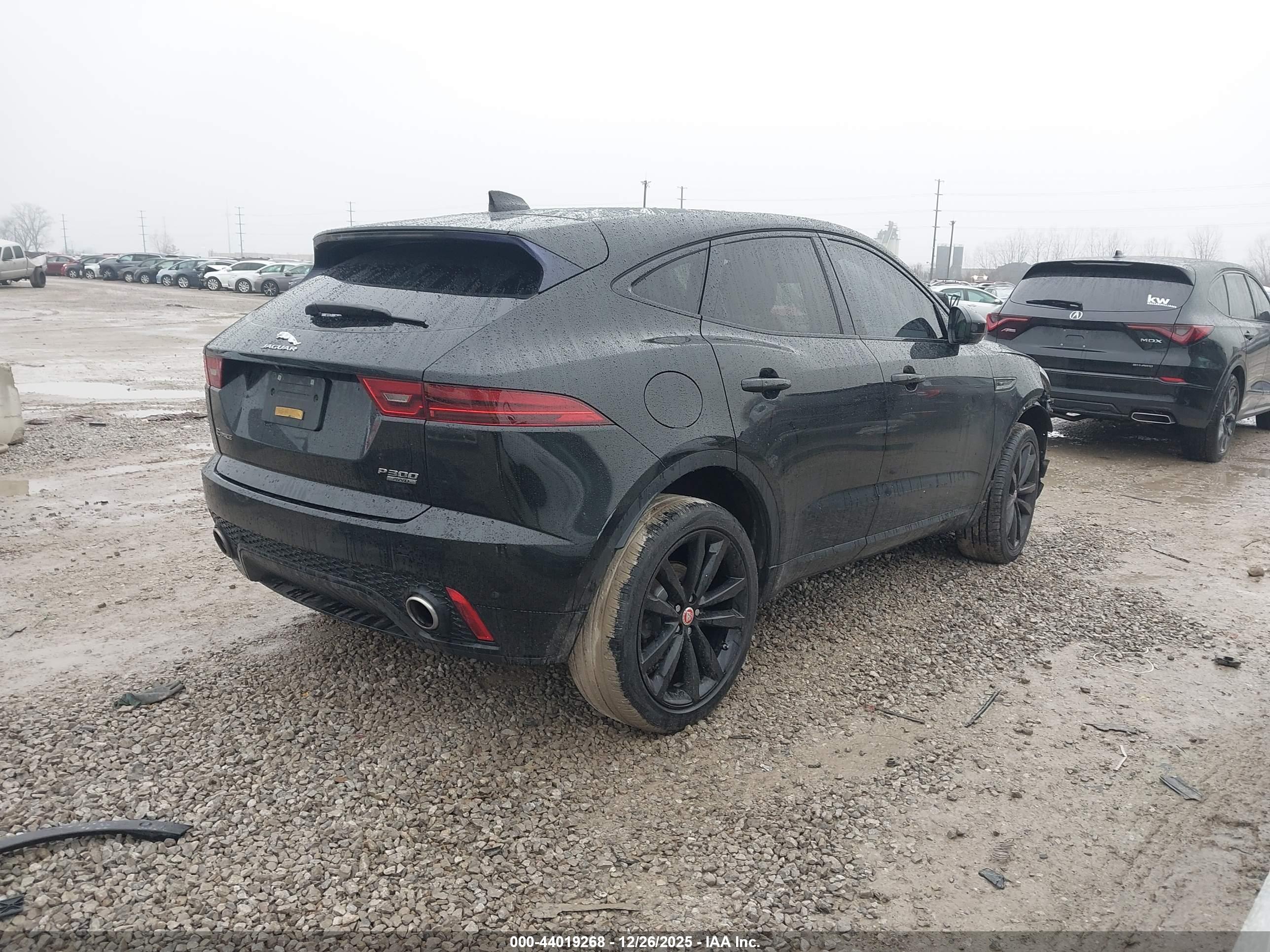 JAGUAR E-PACE image 4