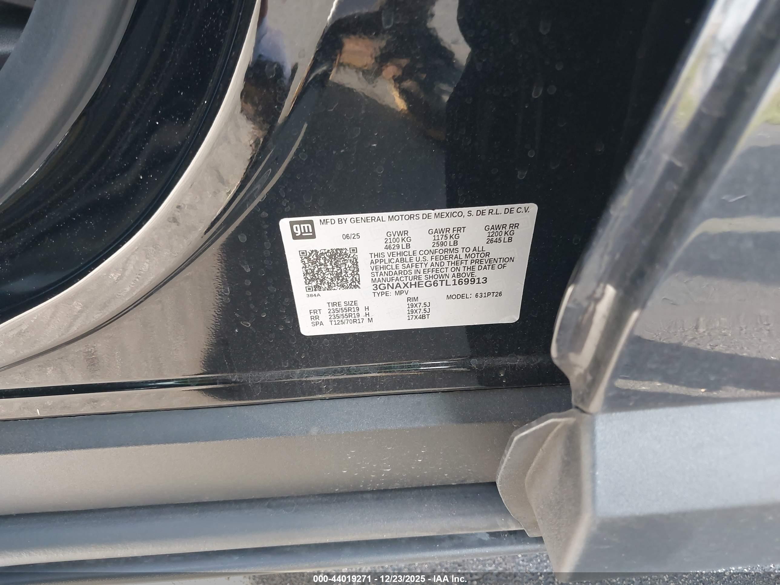 CHEVROLET EQUINOX image 9