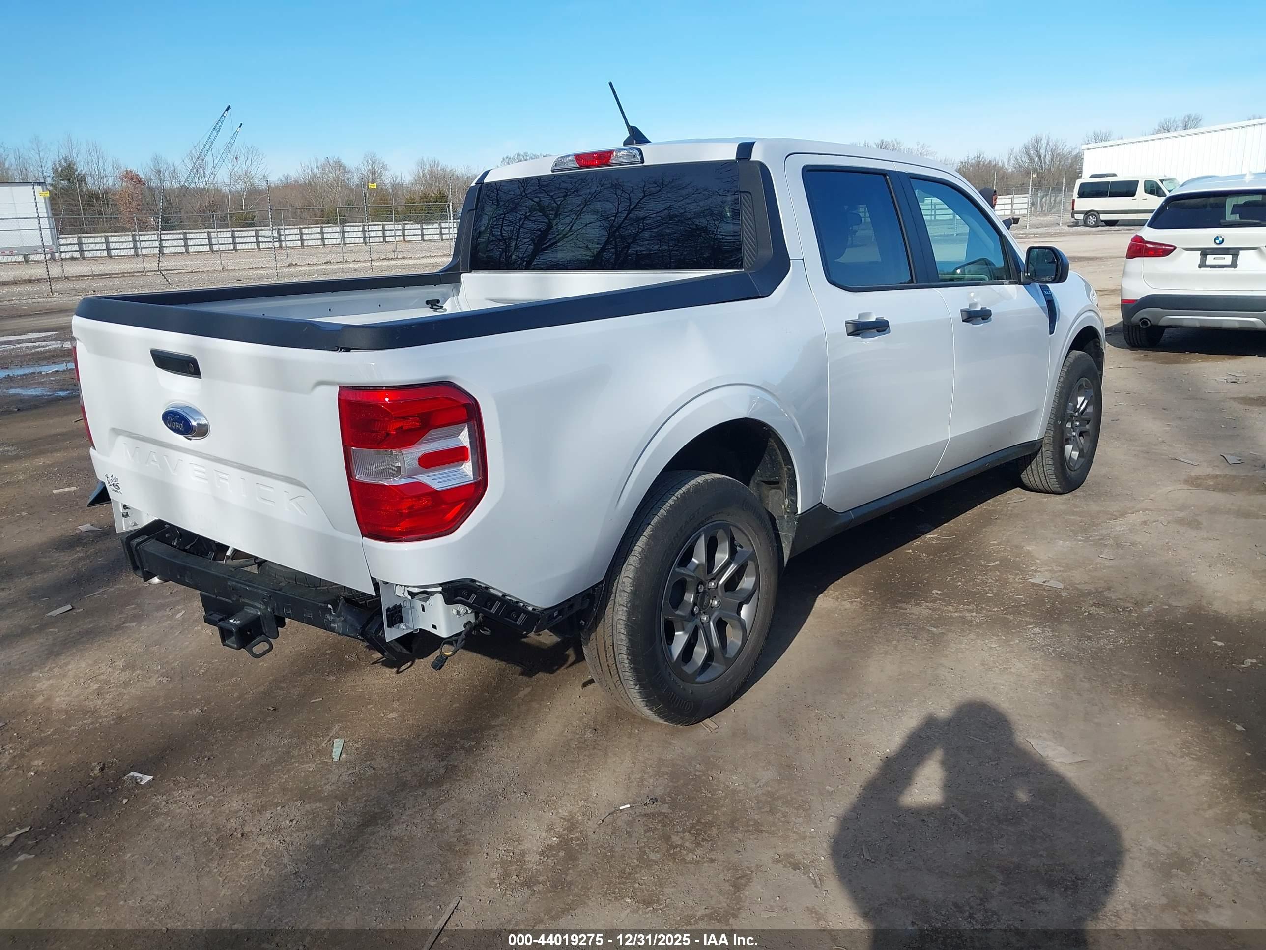 FORD MAVERICK image 4