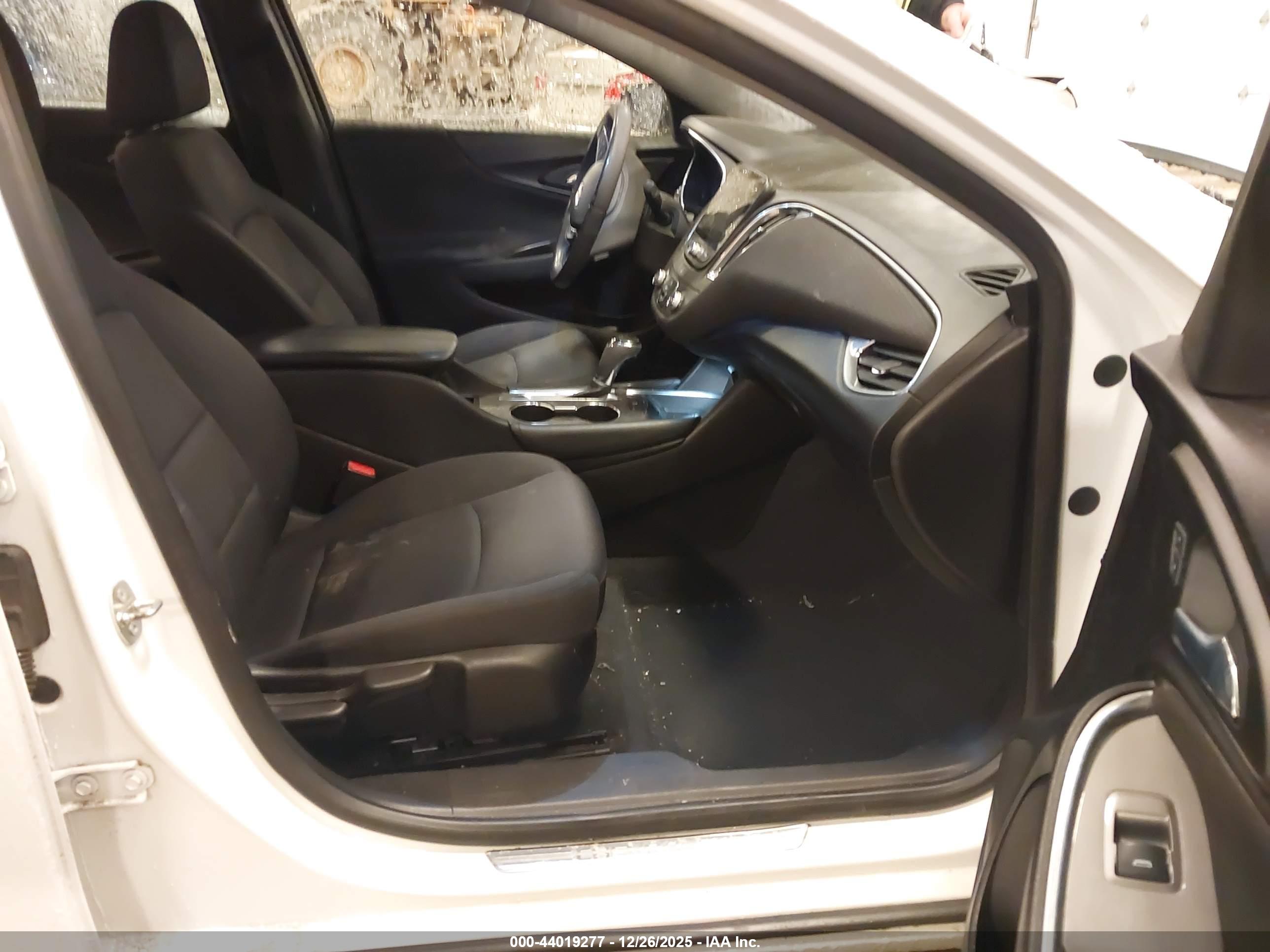 CHEVROLET MALIBU image 5