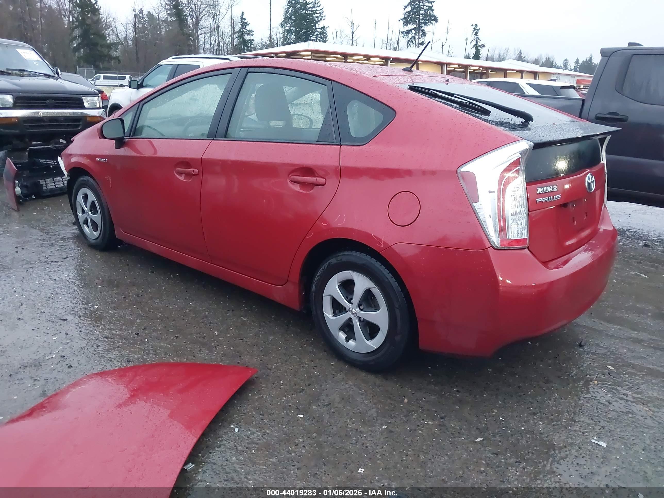 TOYOTA PRIUS image 3