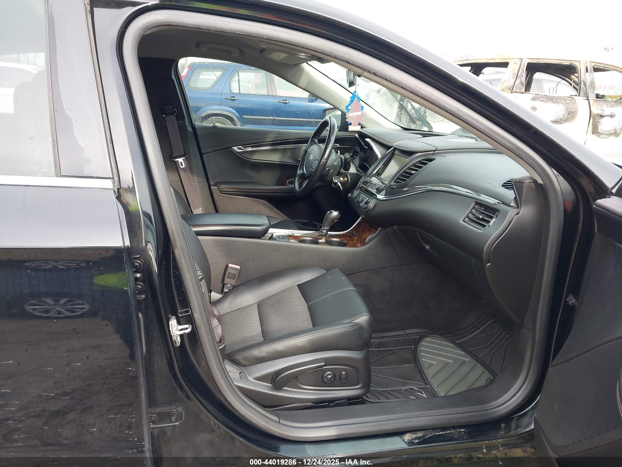 CHEVROLET IMPALA image 5