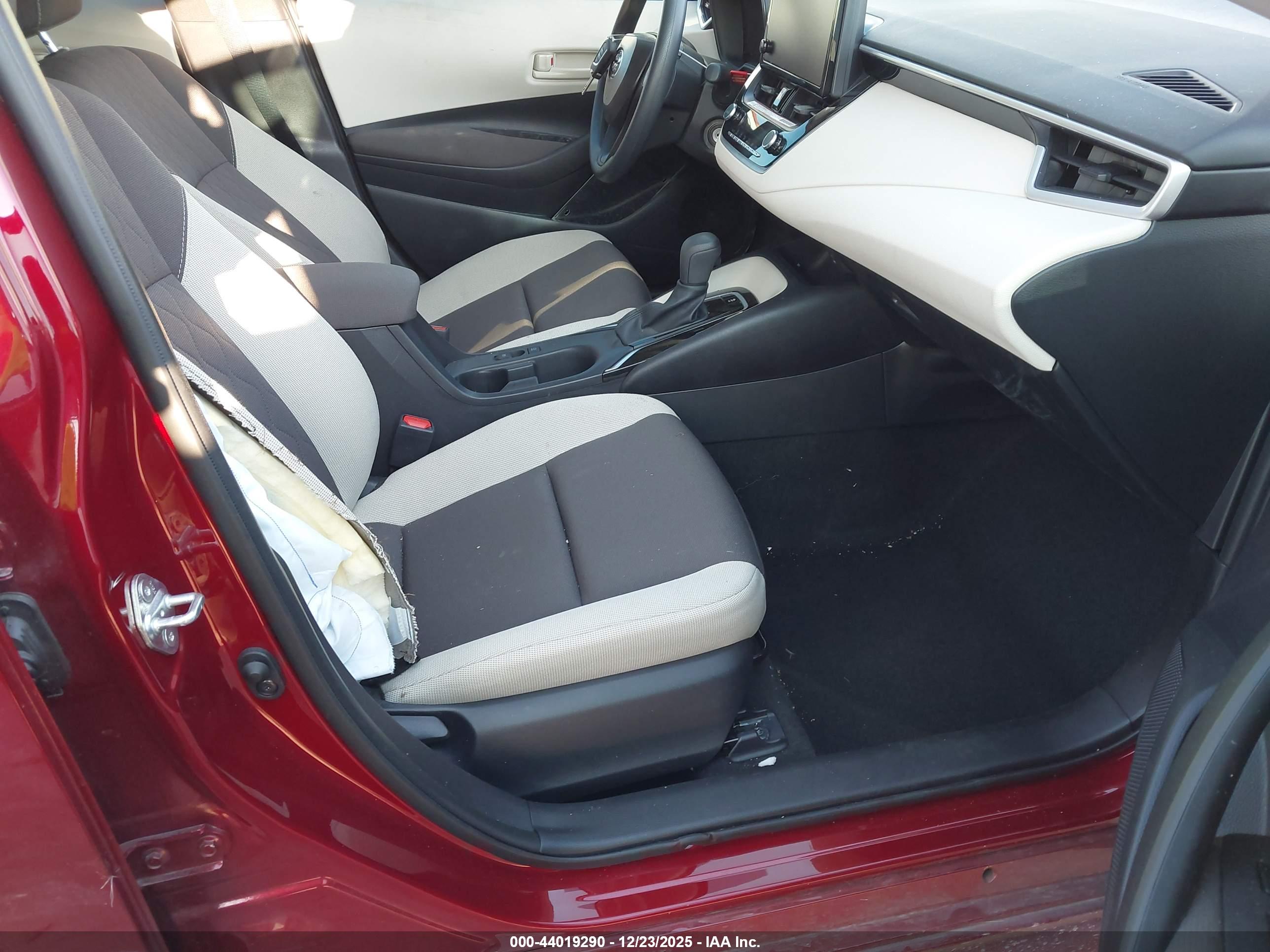 TOYOTA COROLLA image 5