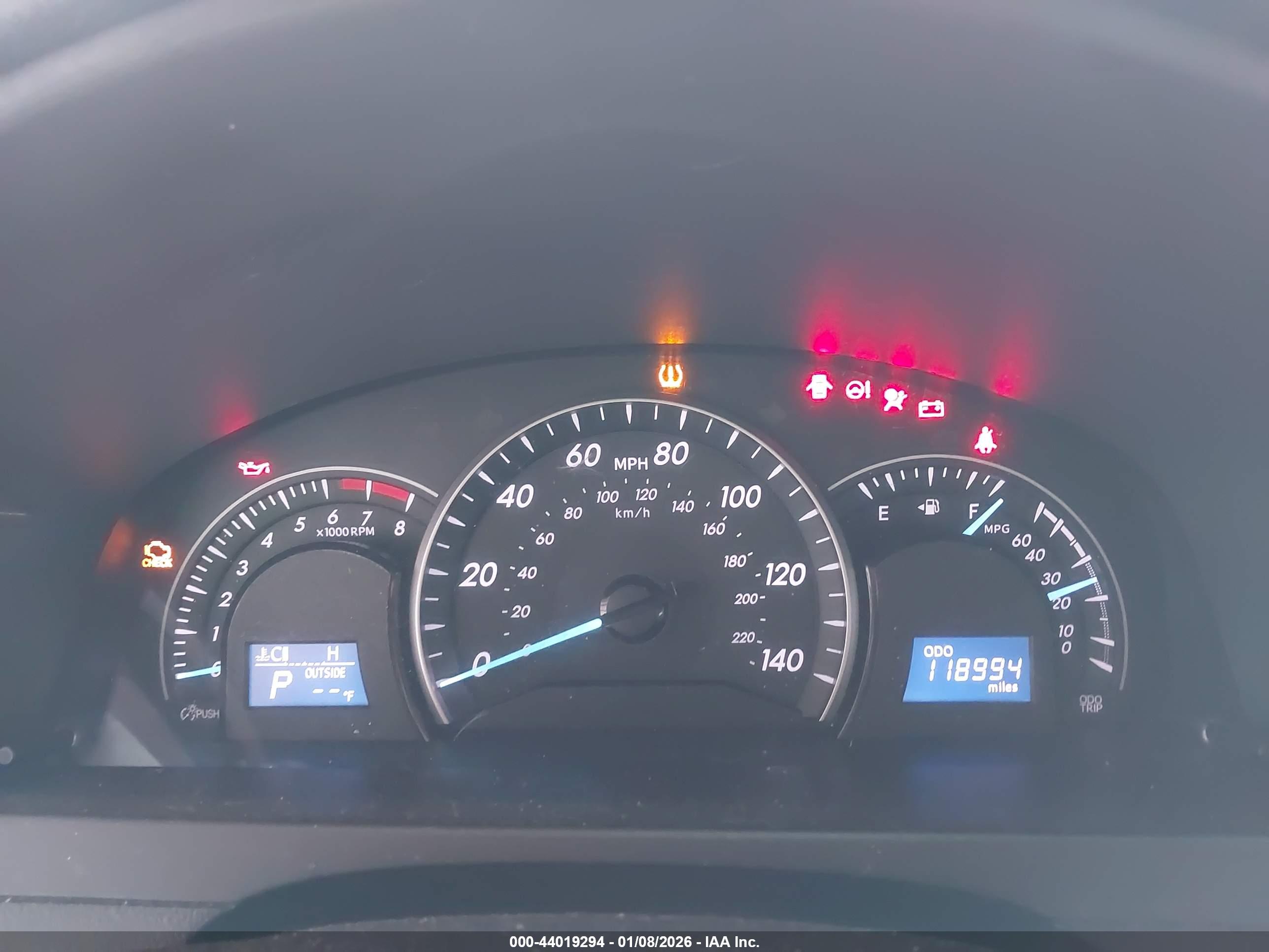 TOYOTA CAMRY image 7