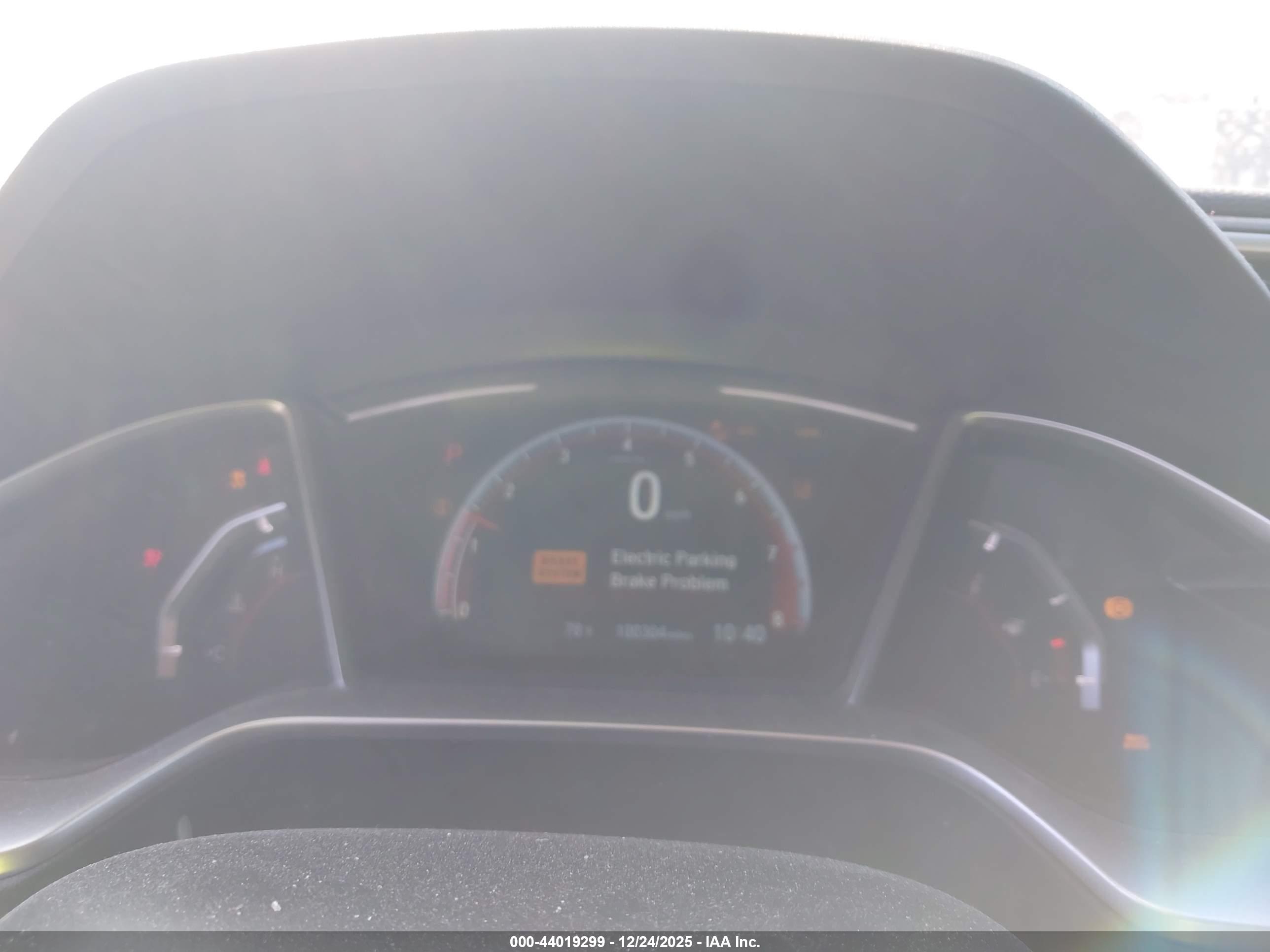 HONDA CIVIC image 7