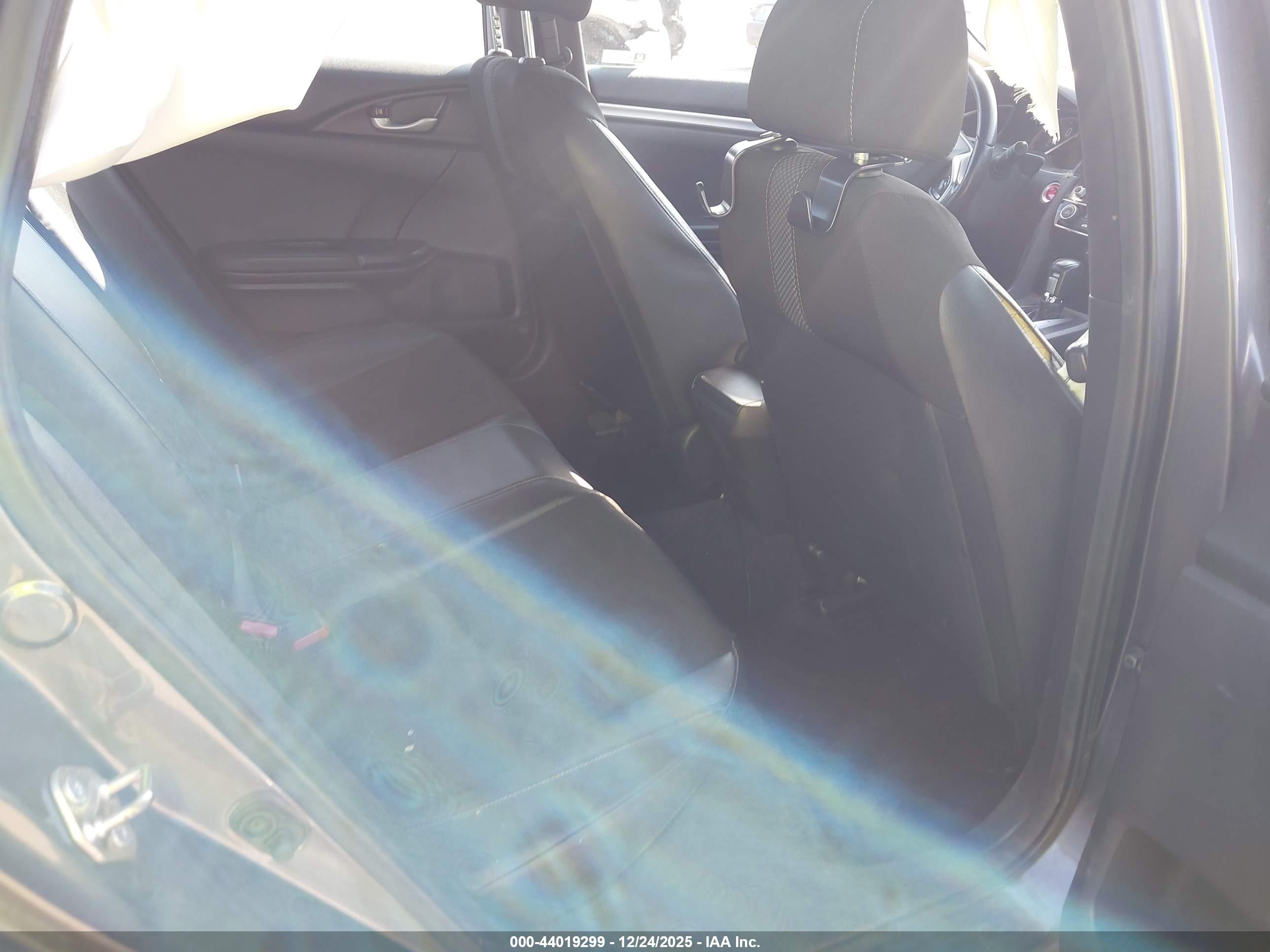 HONDA CIVIC image 8