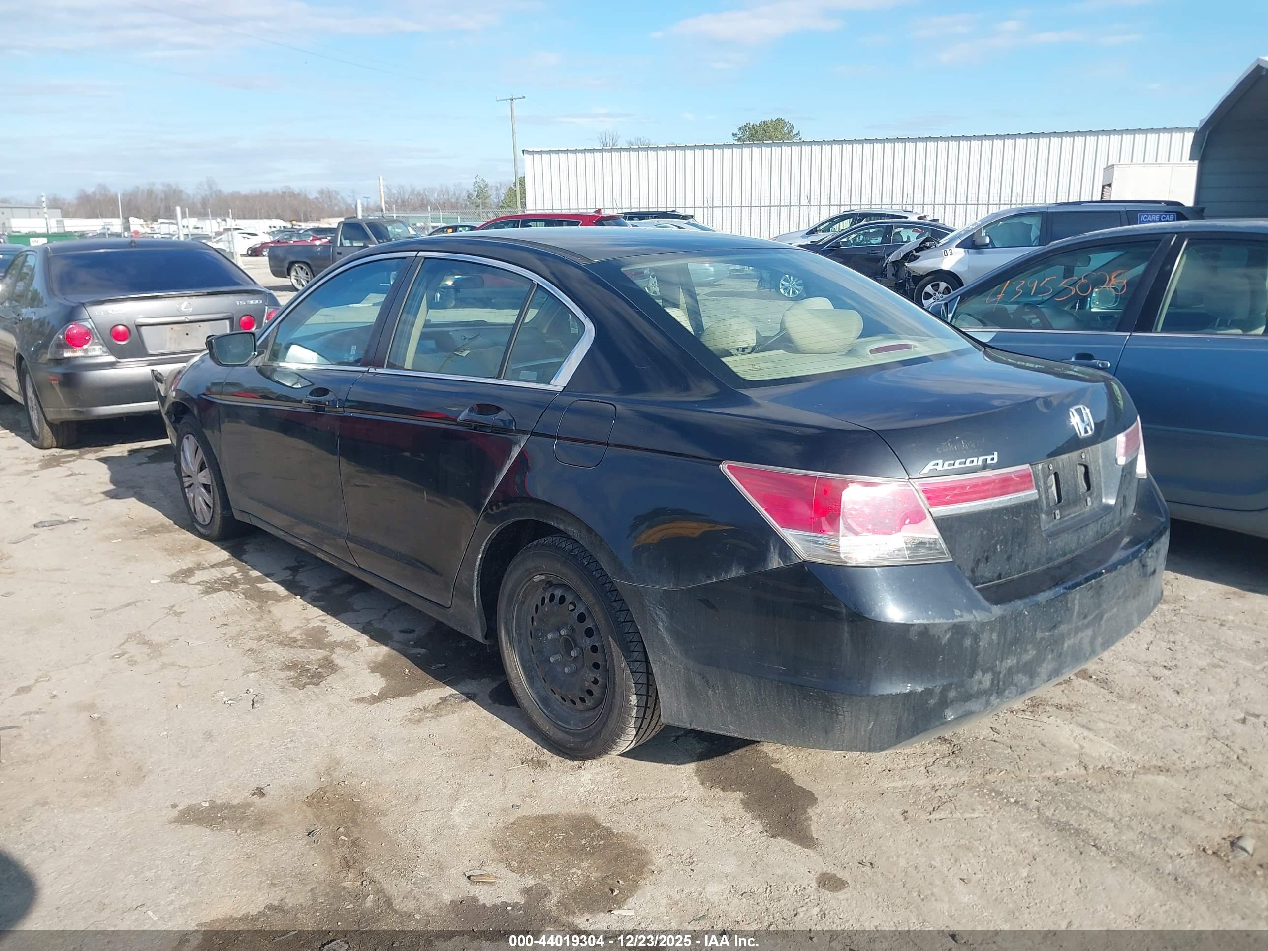 HONDA ACCORD image 3