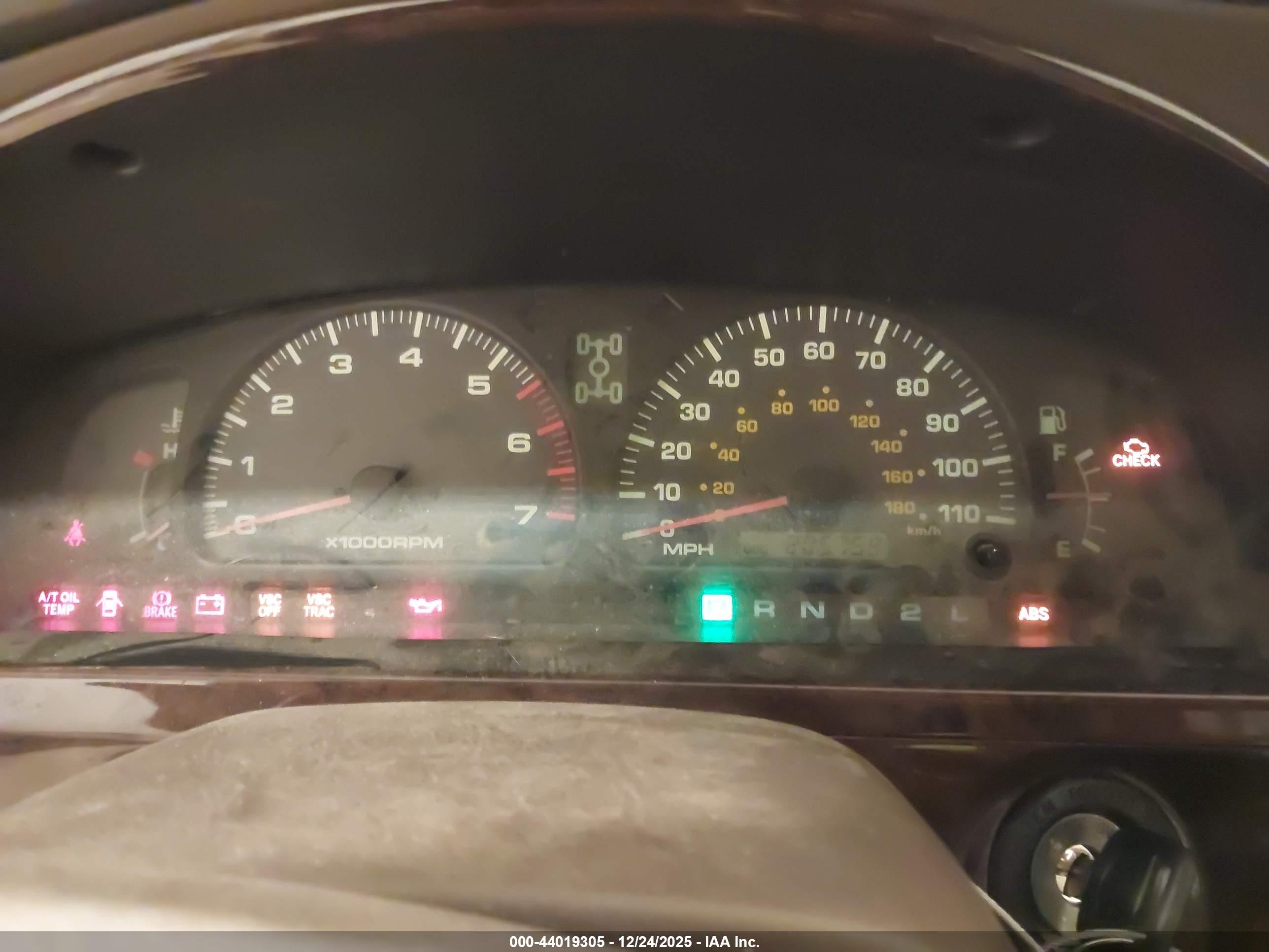 TOYOTA 4RUNNER image 7