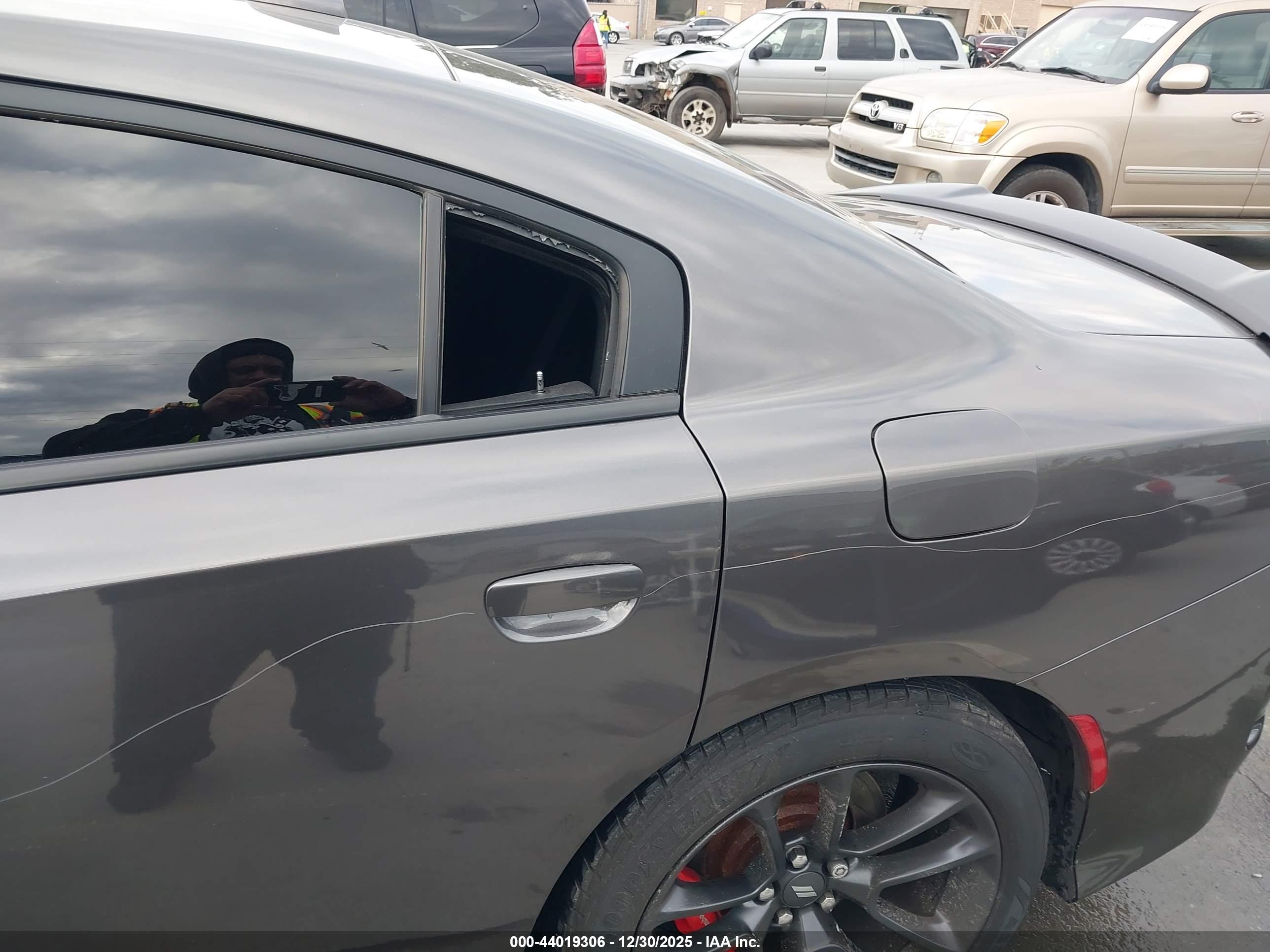 DODGE CHARGER image 6