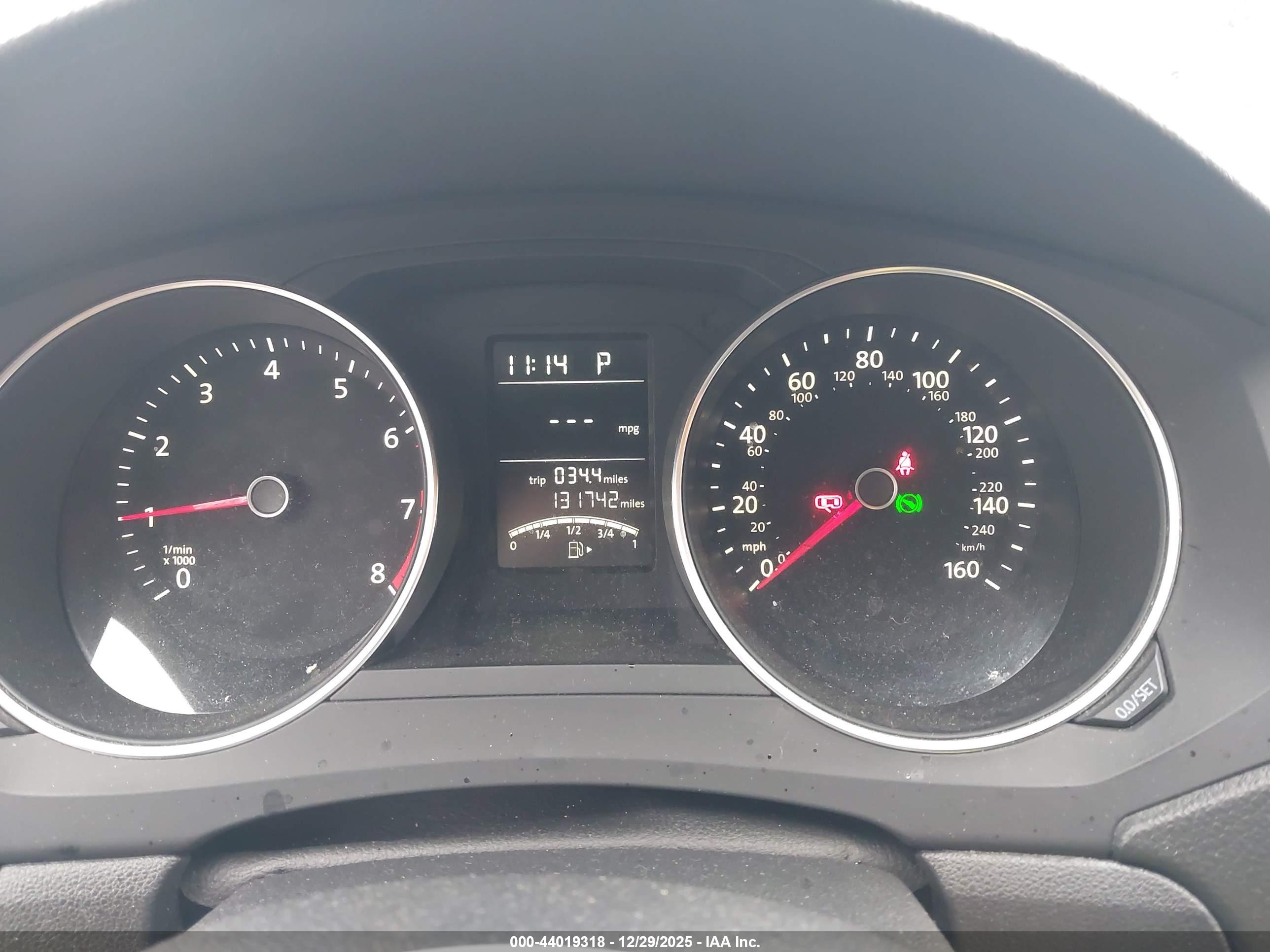 VOLKSWAGEN JETTA image 7