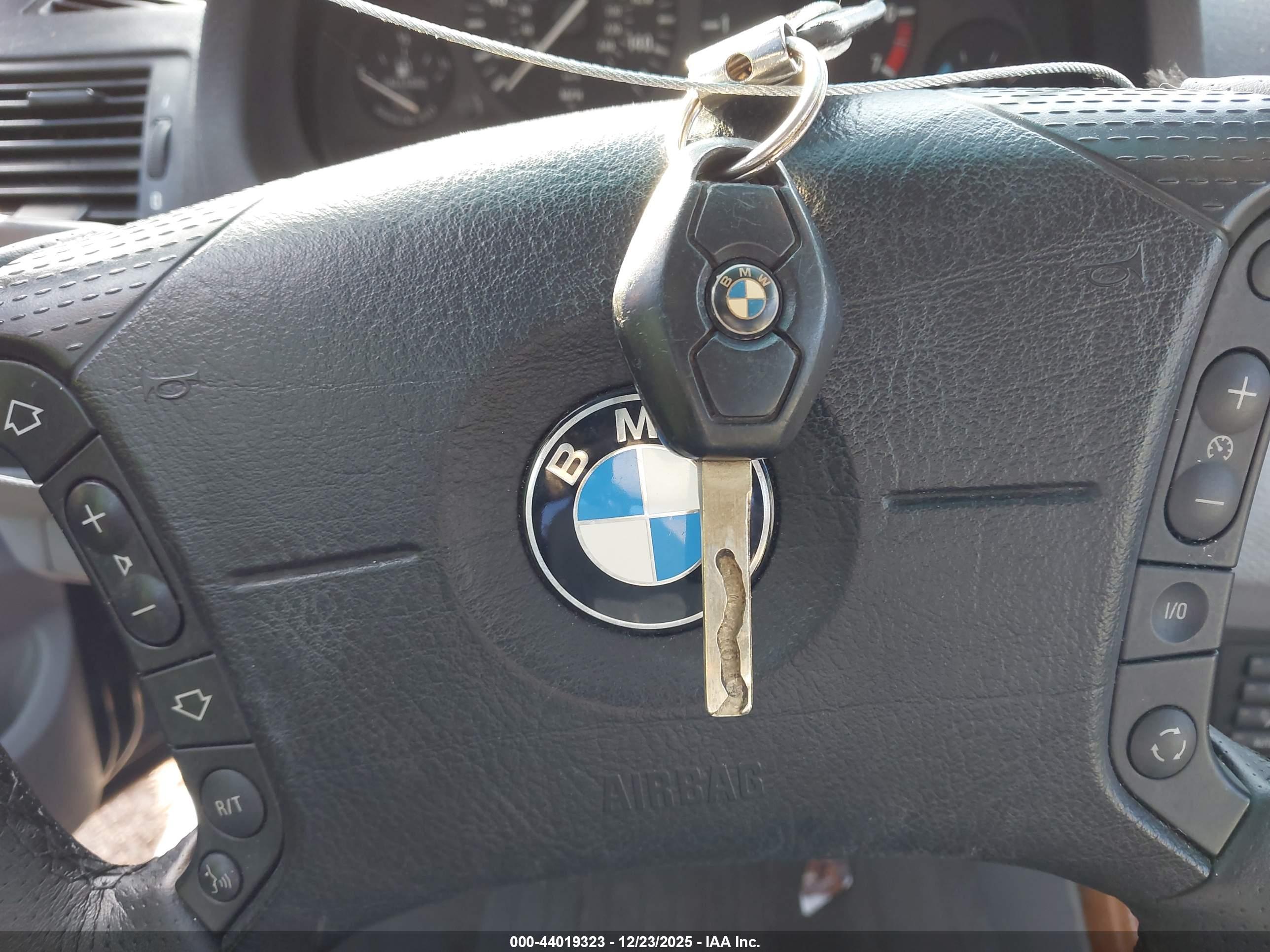 BMW X5 image 11