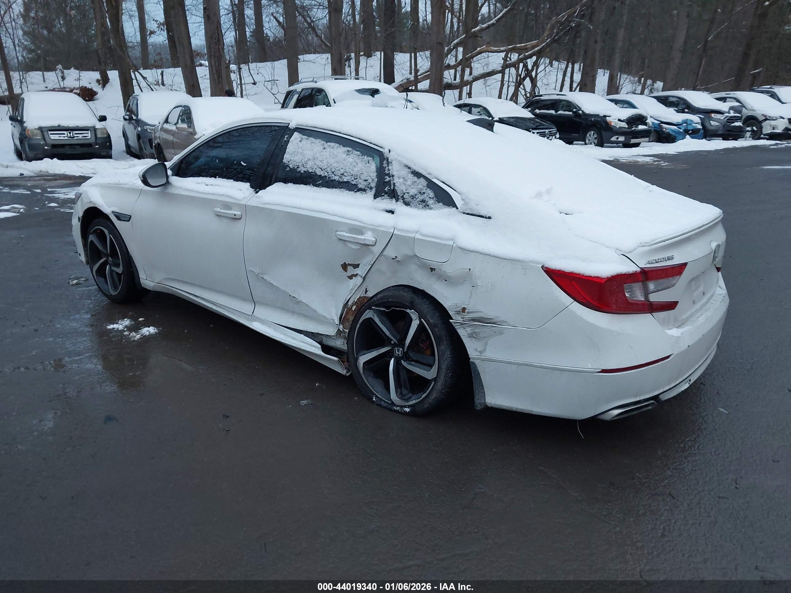 HONDA ACCORD image 3