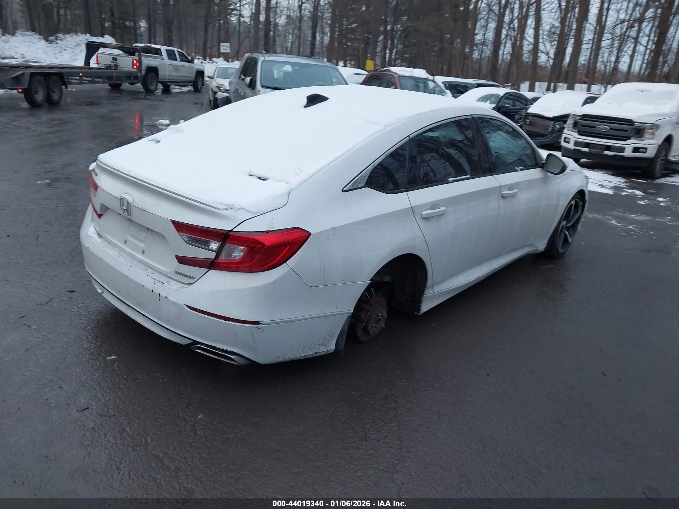 HONDA ACCORD image 4