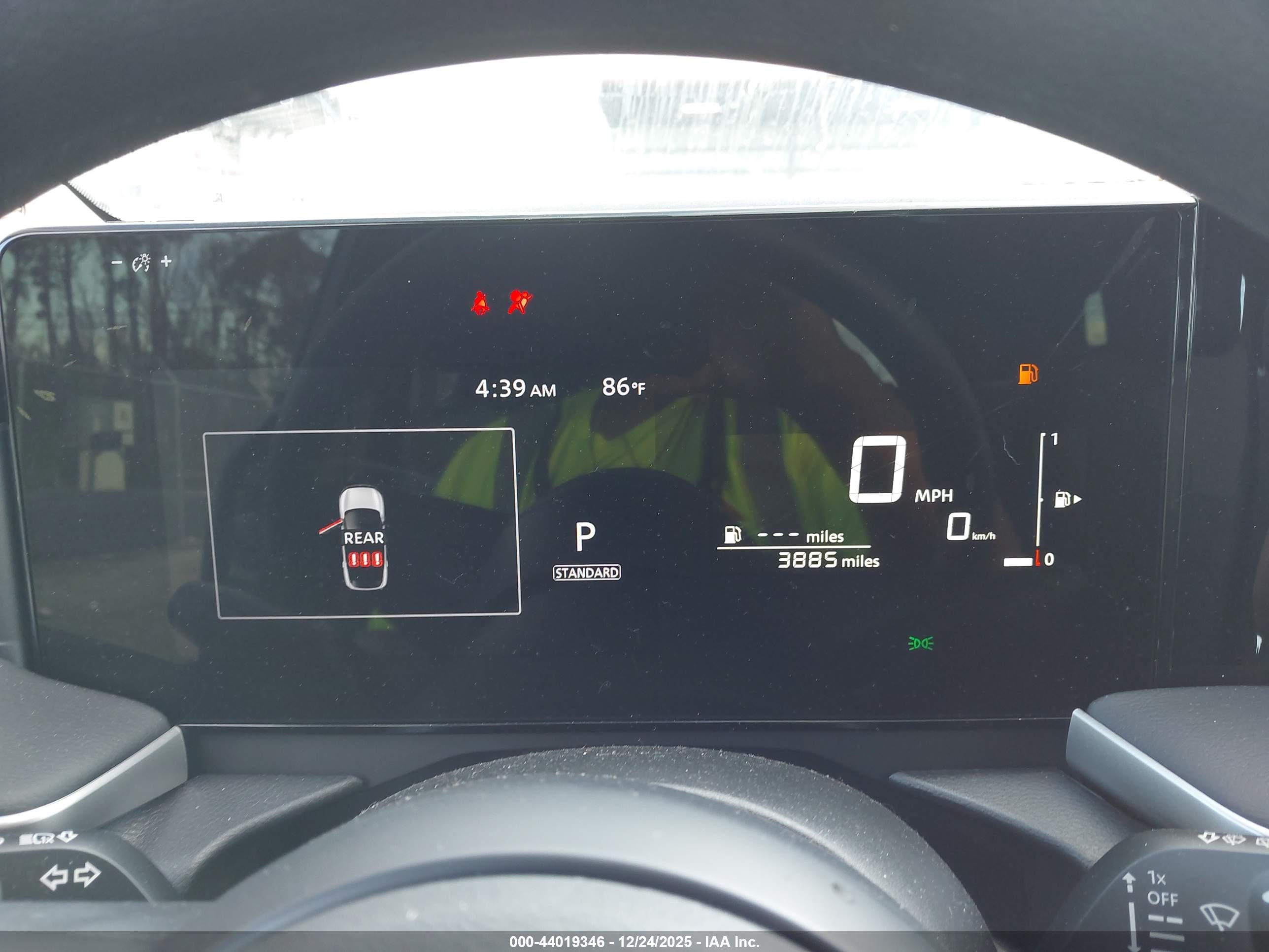 NISSAN KICKS image 7