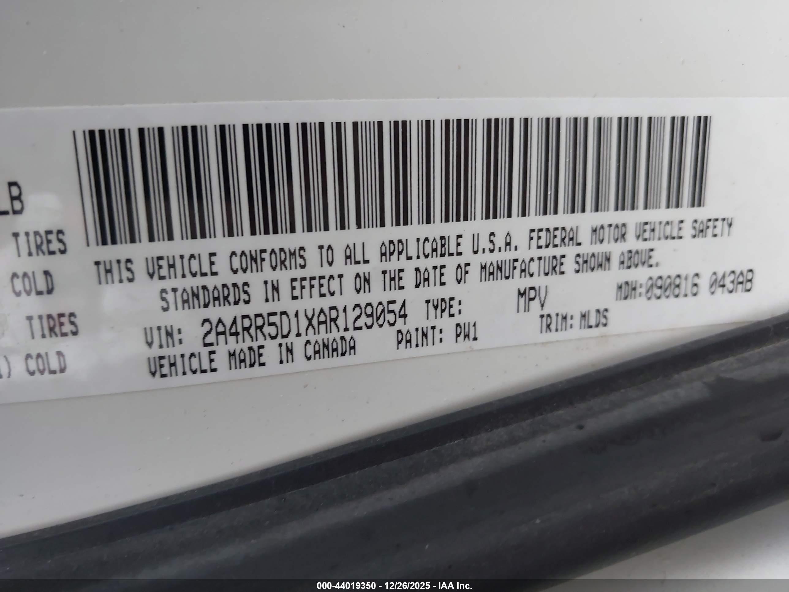 CHRYSLER TOWN image 9