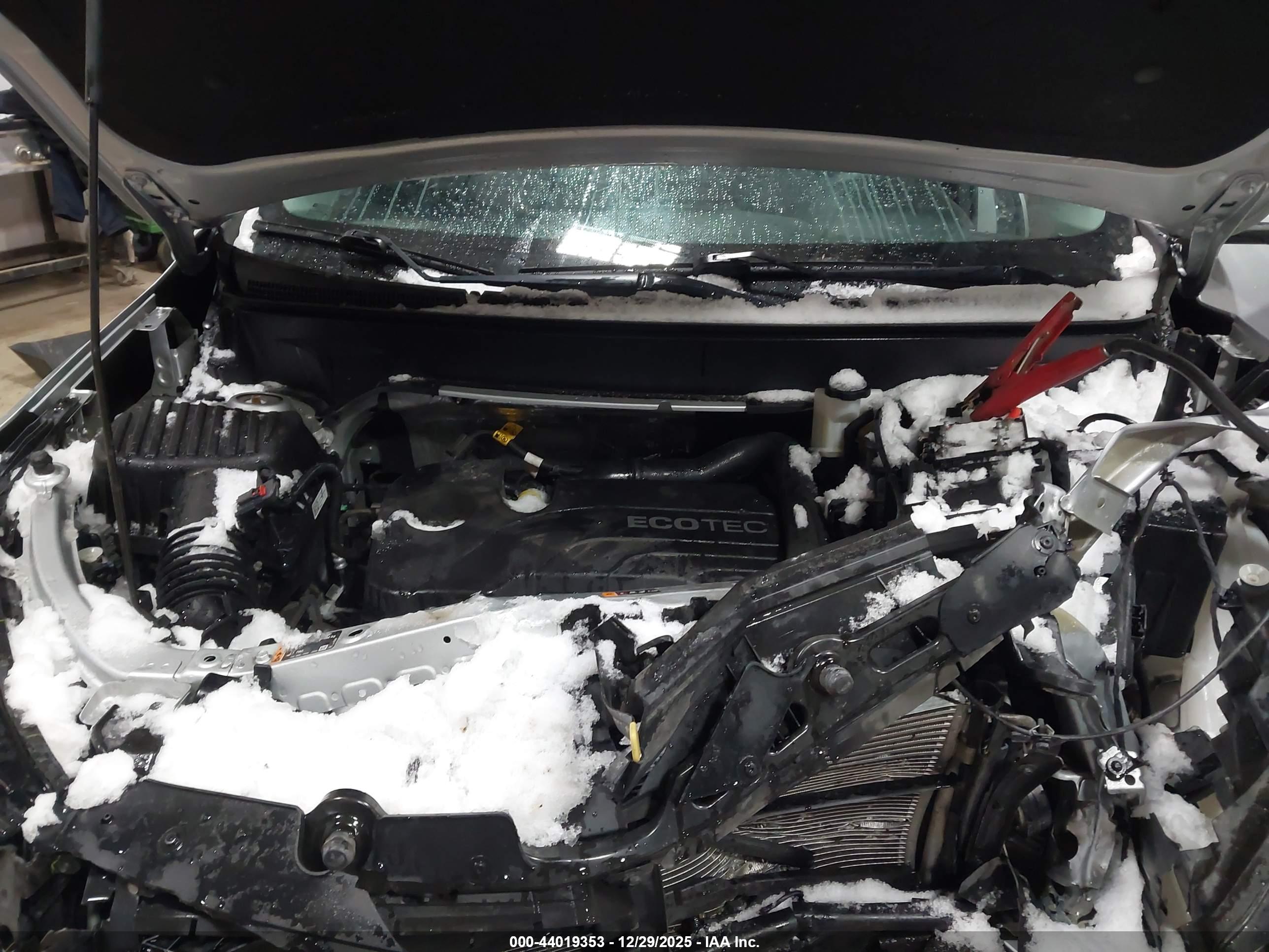 CHEVROLET EQUINOX image 10