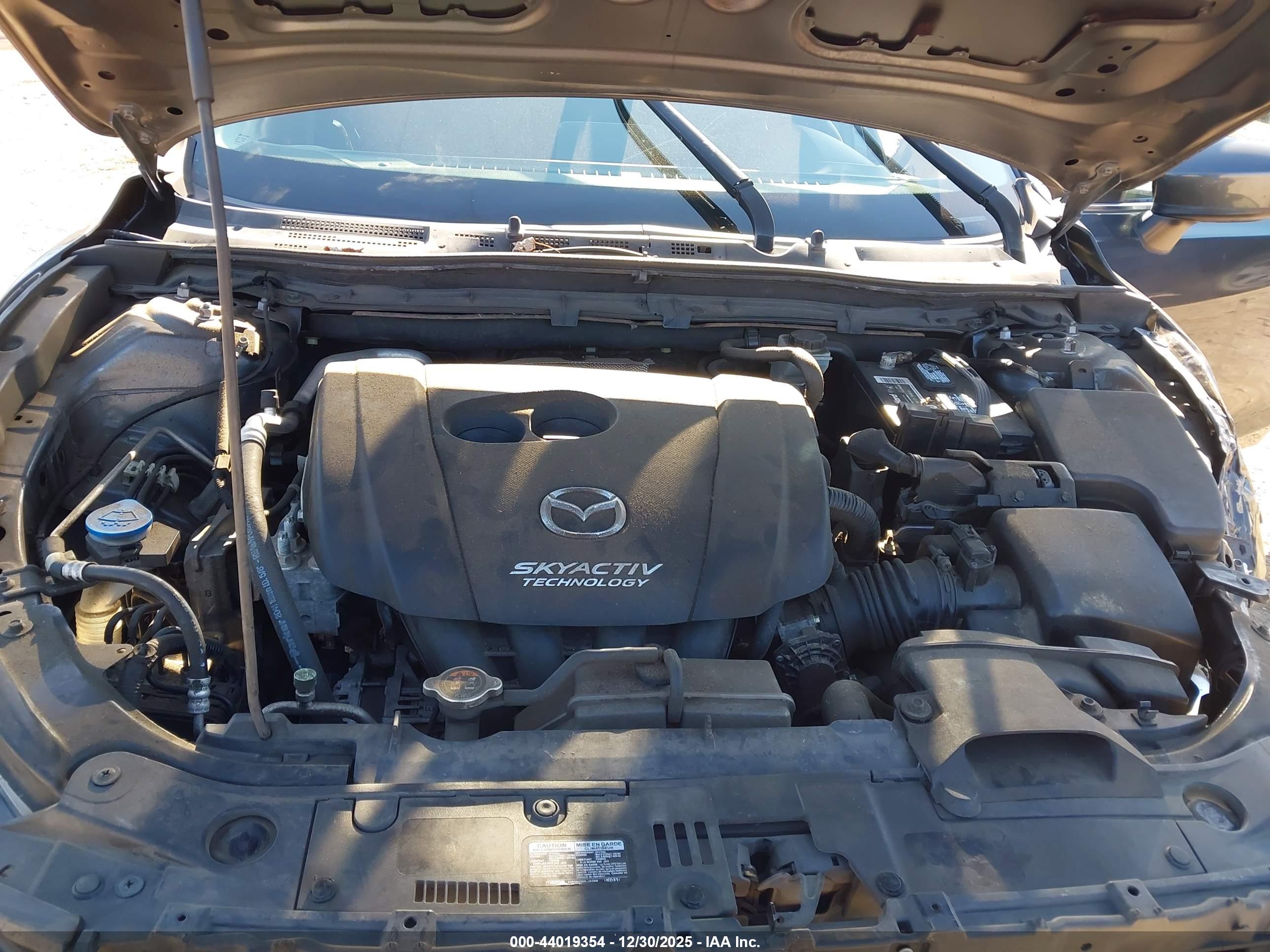 MAZDA MAZDA3 image 10