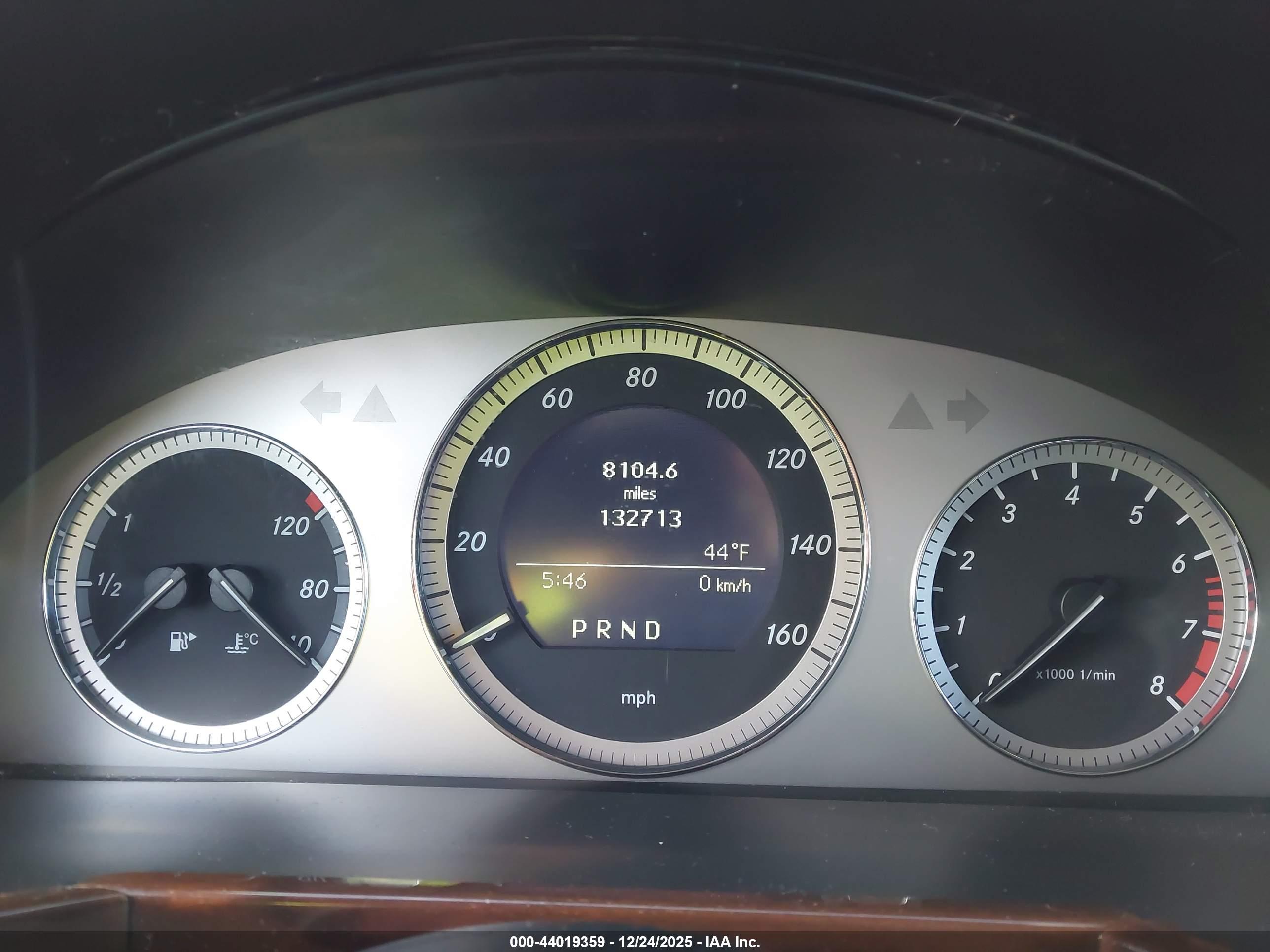 MERCEDES-BENZ GLK image 7