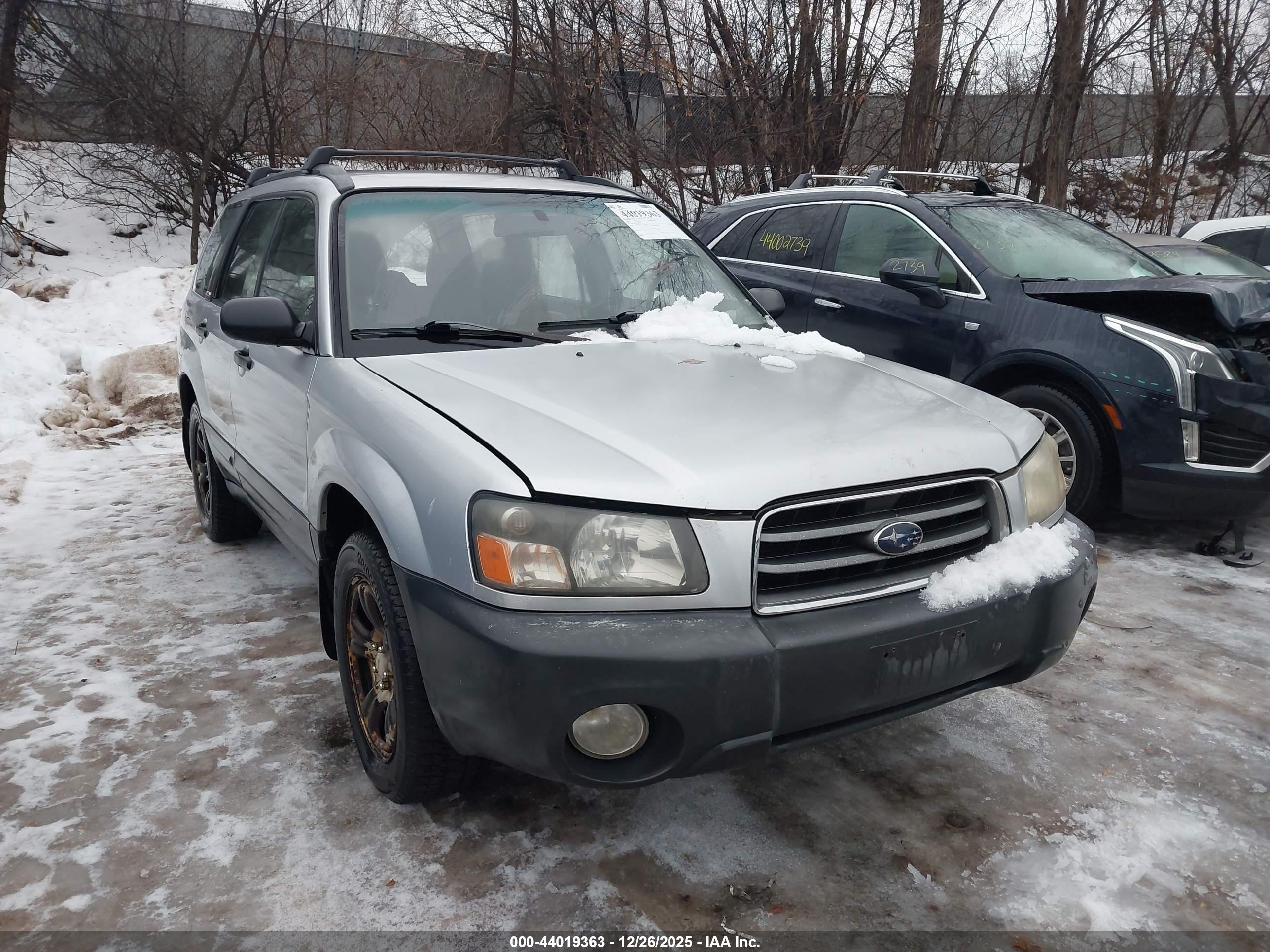 SUBARU FORESTER image 6