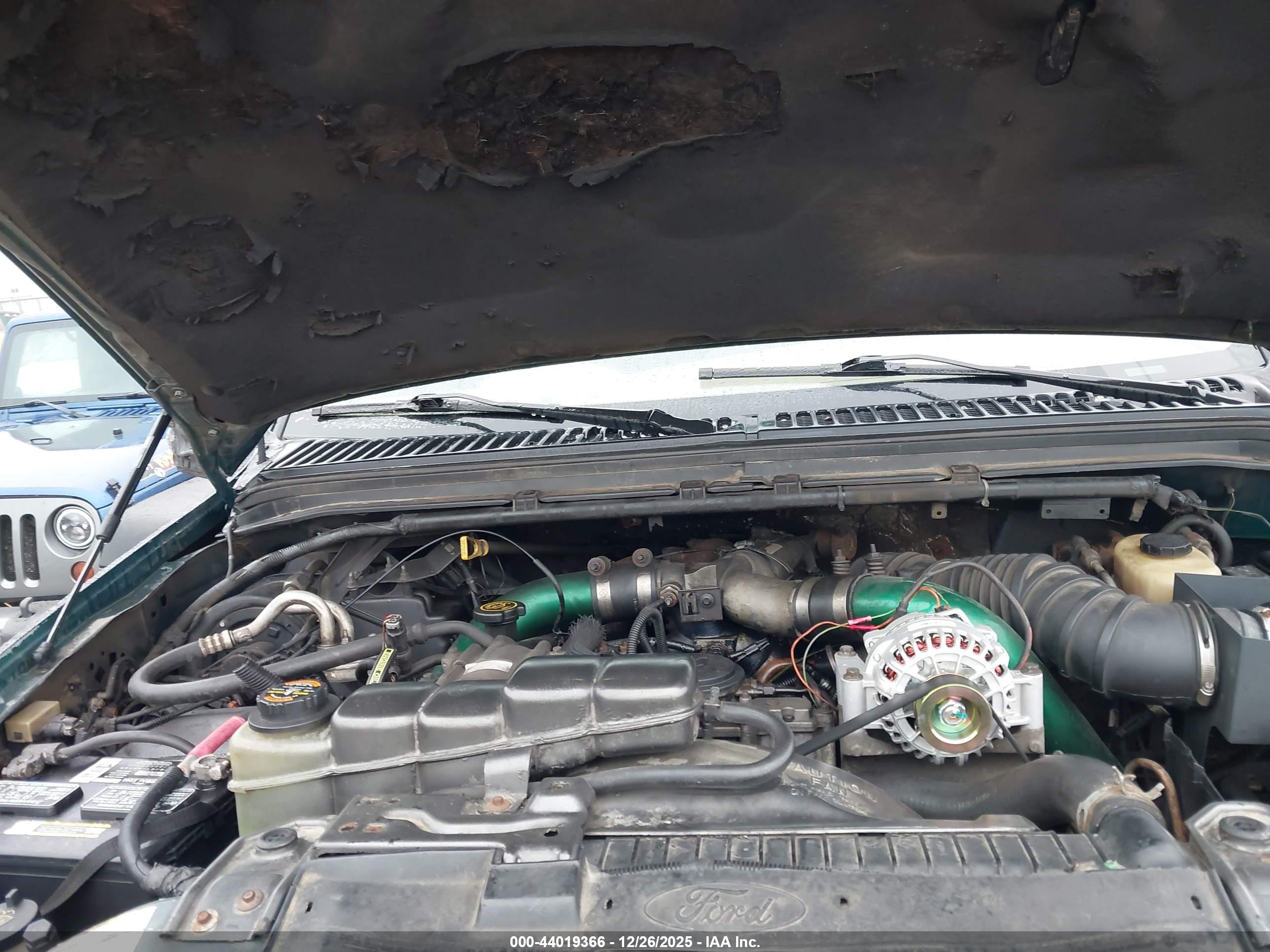 FORD F-250 image 10