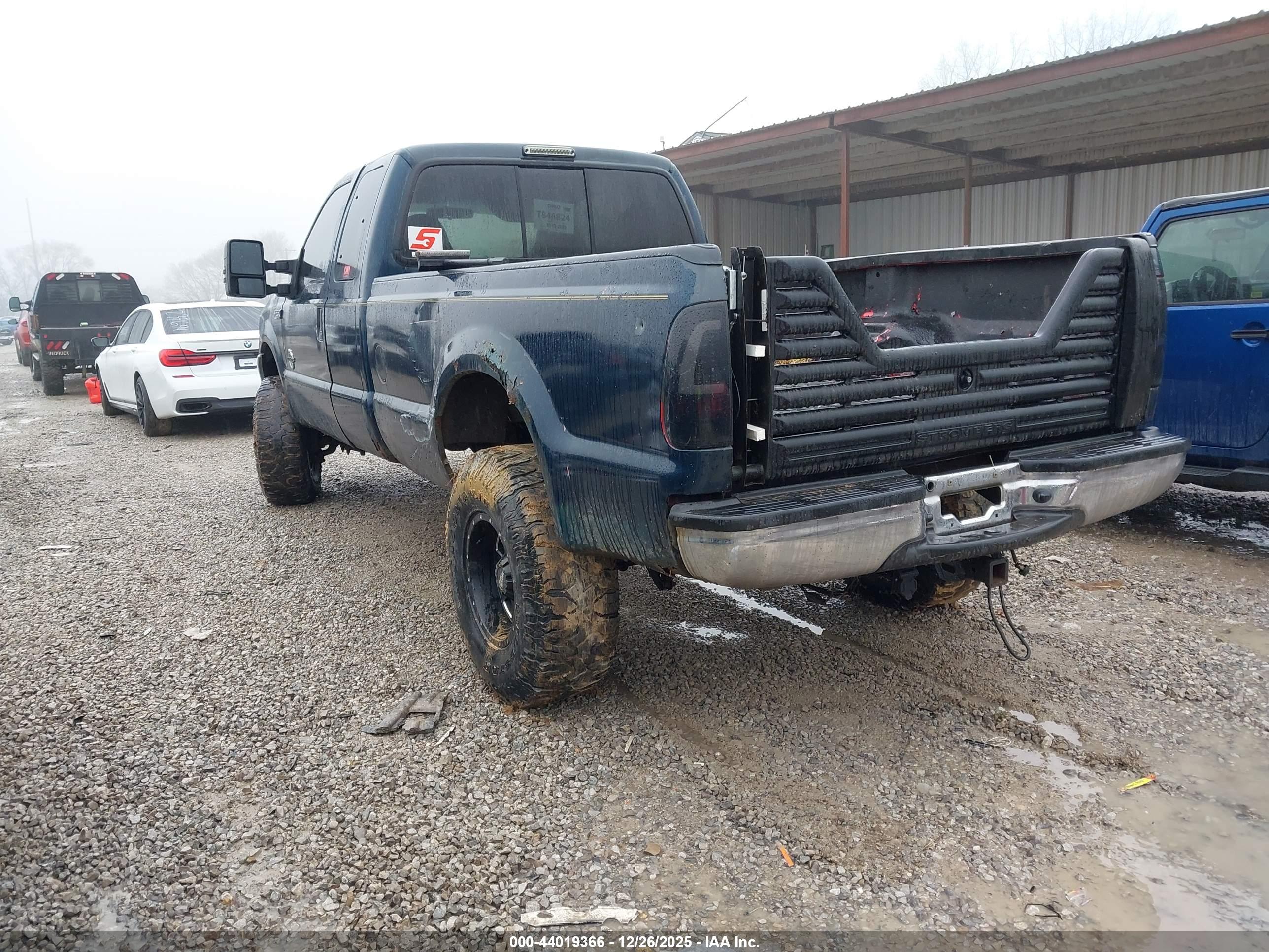 FORD F-250 image 3