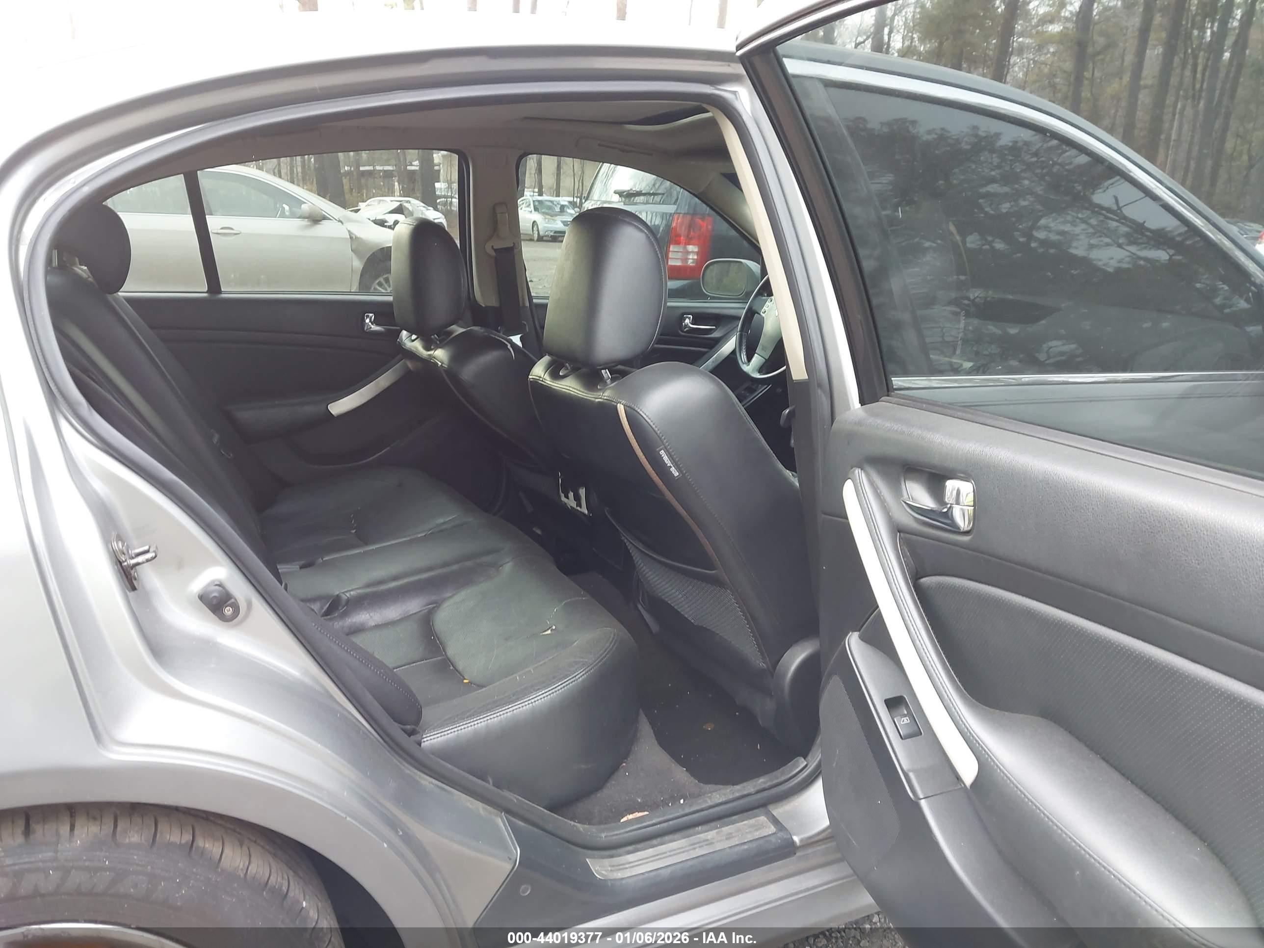 INFINITI G35X image 8