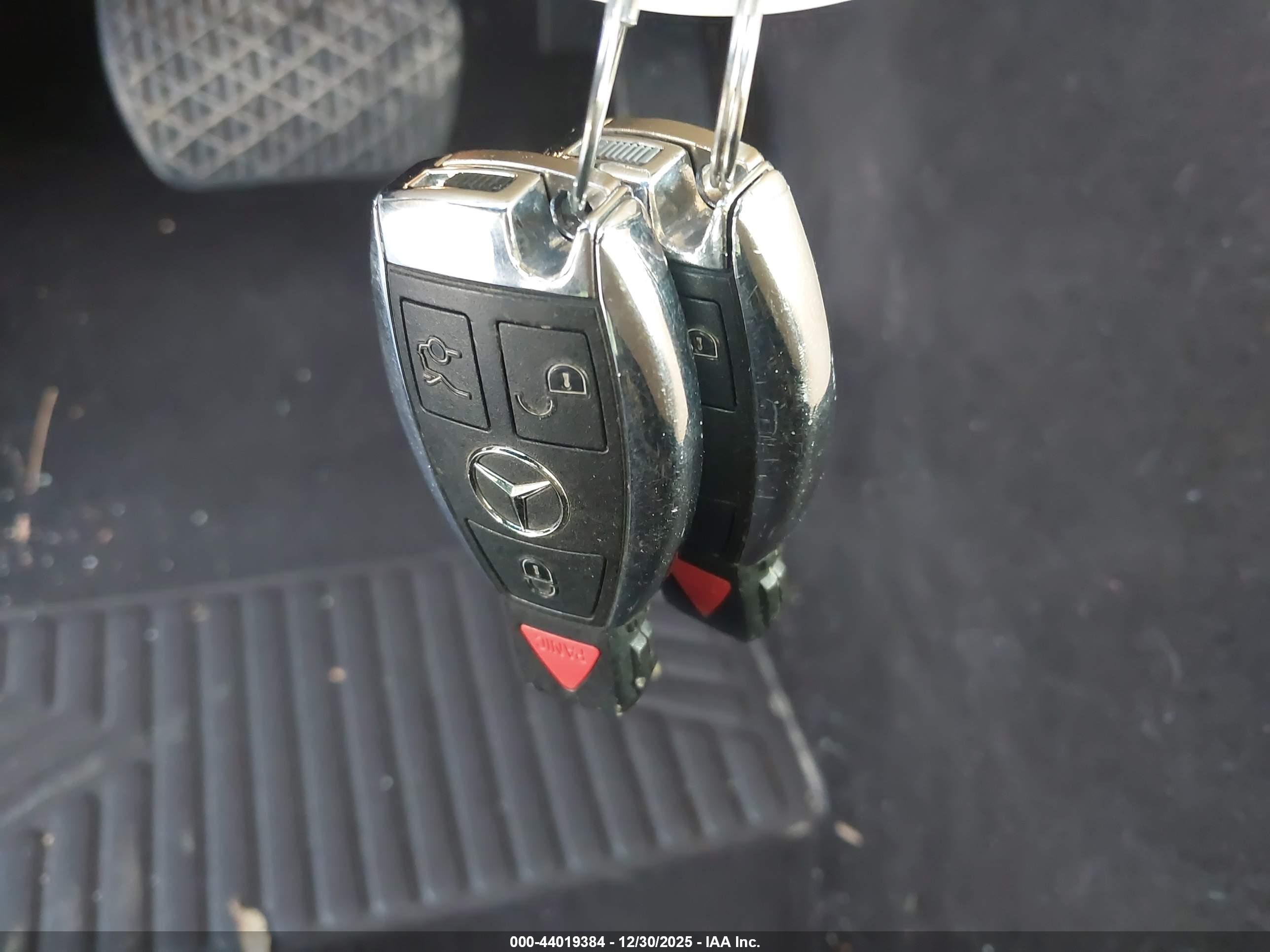 MERCEDES-BENZ GLE image 11