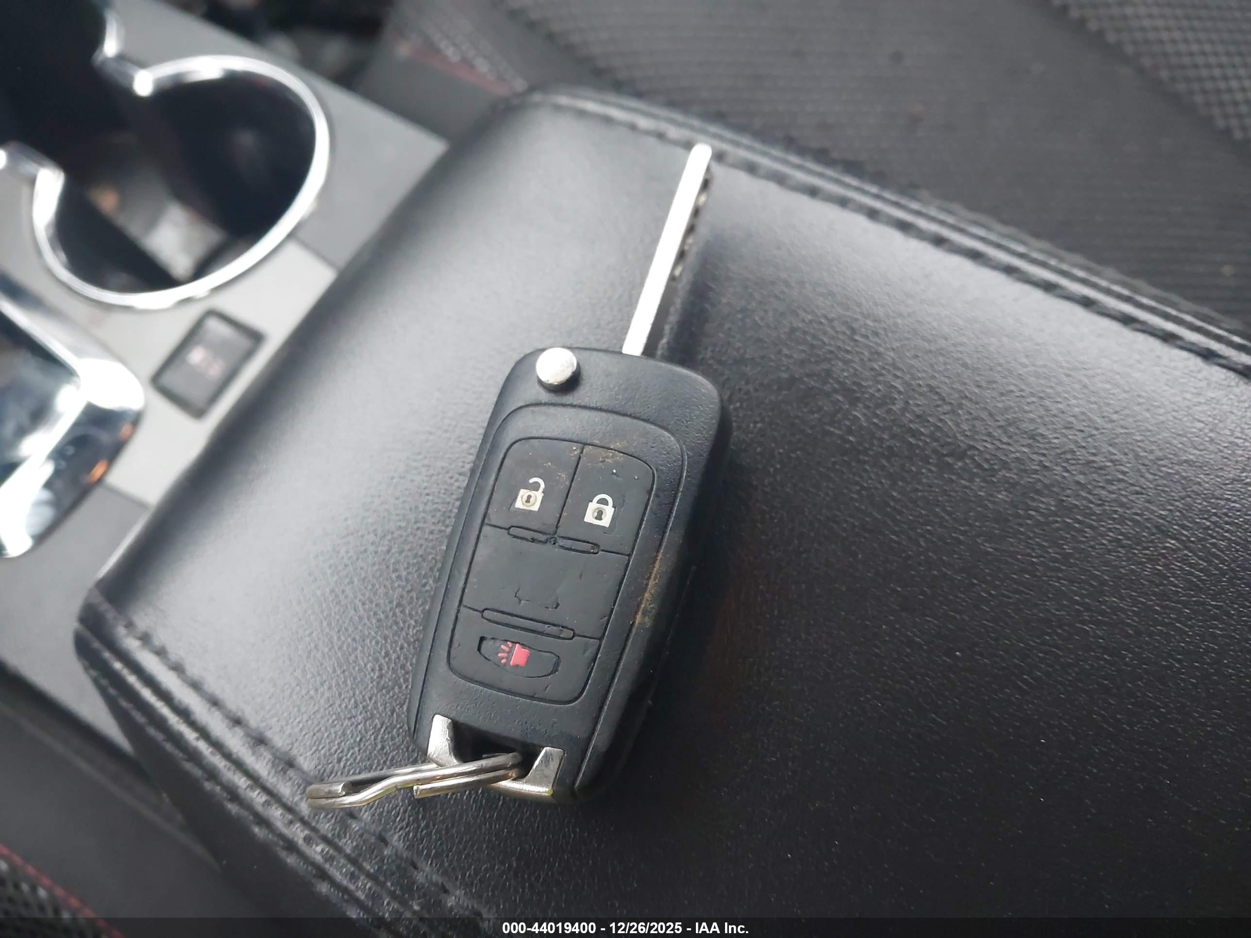 GMC TERRAIN image 11