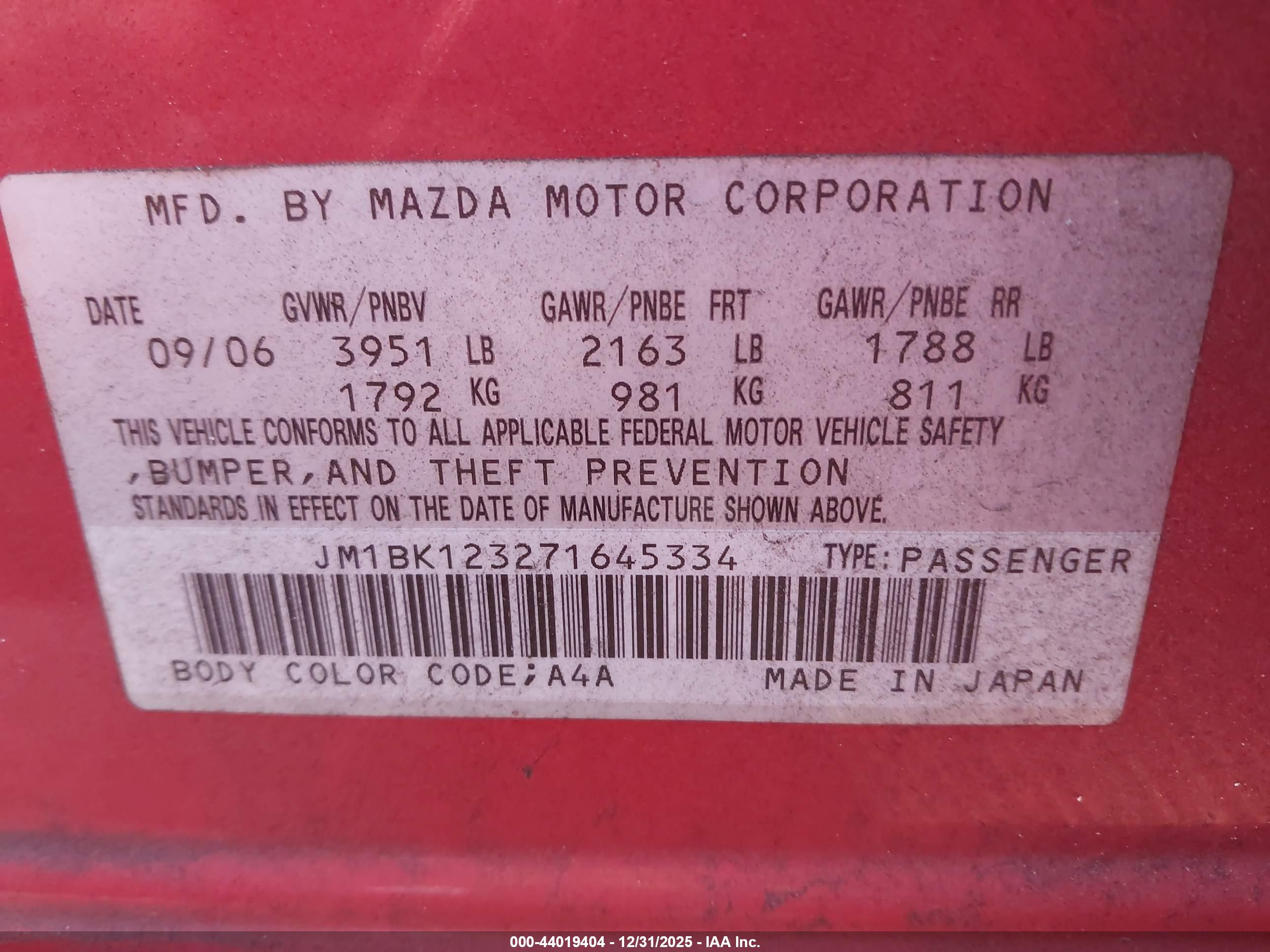 MAZDA MAZDA3 image 9