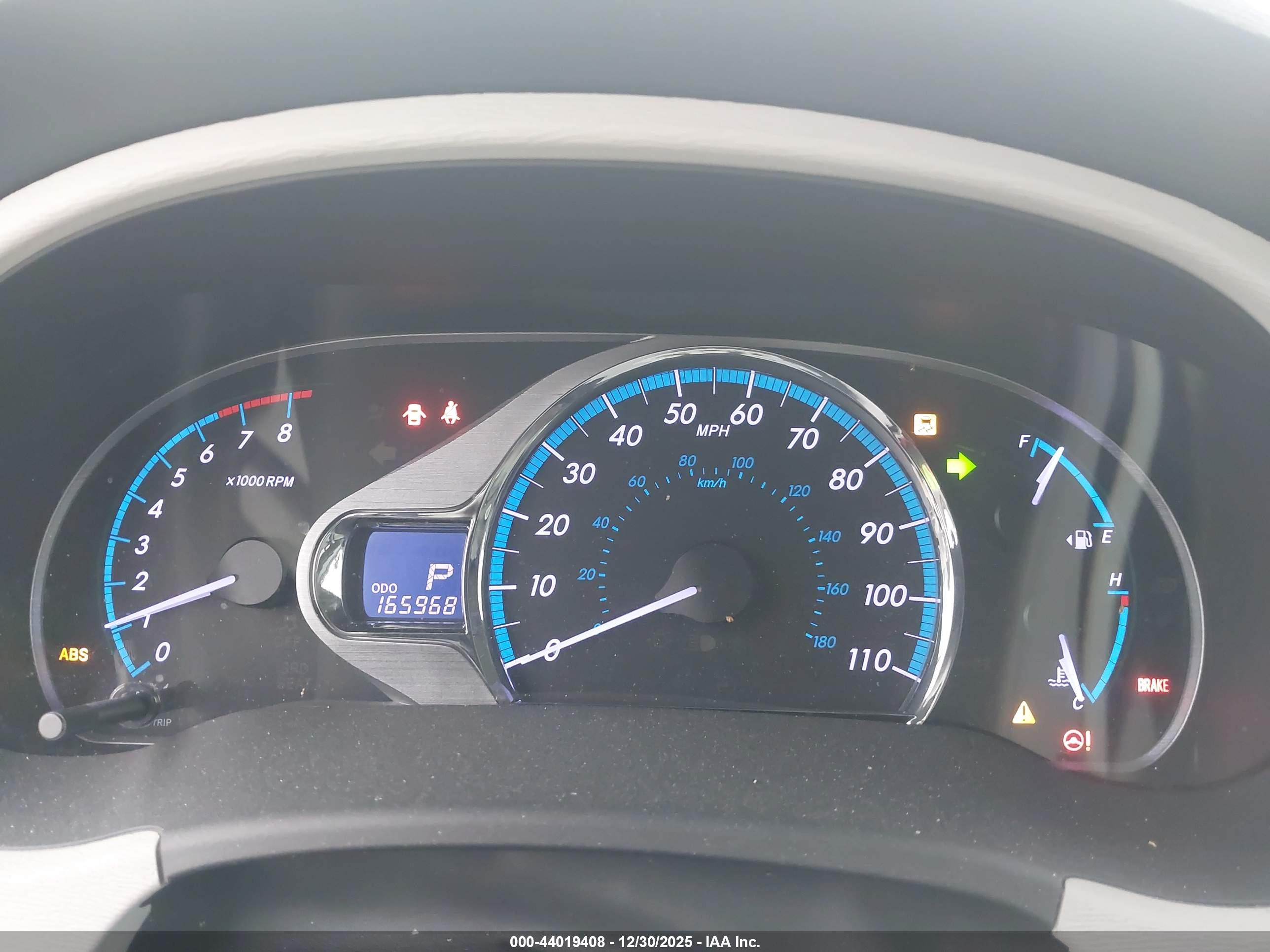 TOYOTA SIENNA image 7